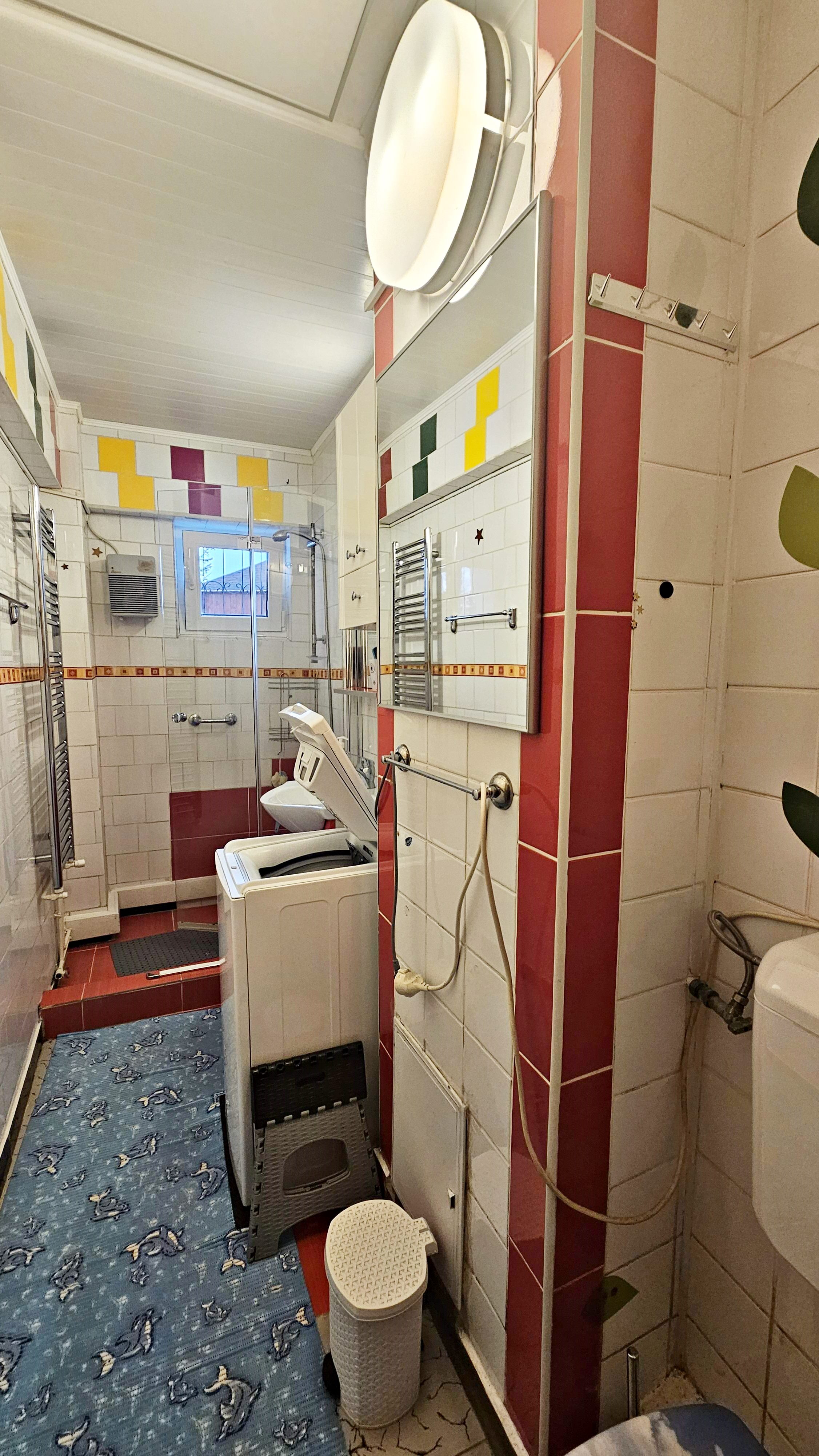 Predeal , garsoniera mobilata si utilata complet - foto 2