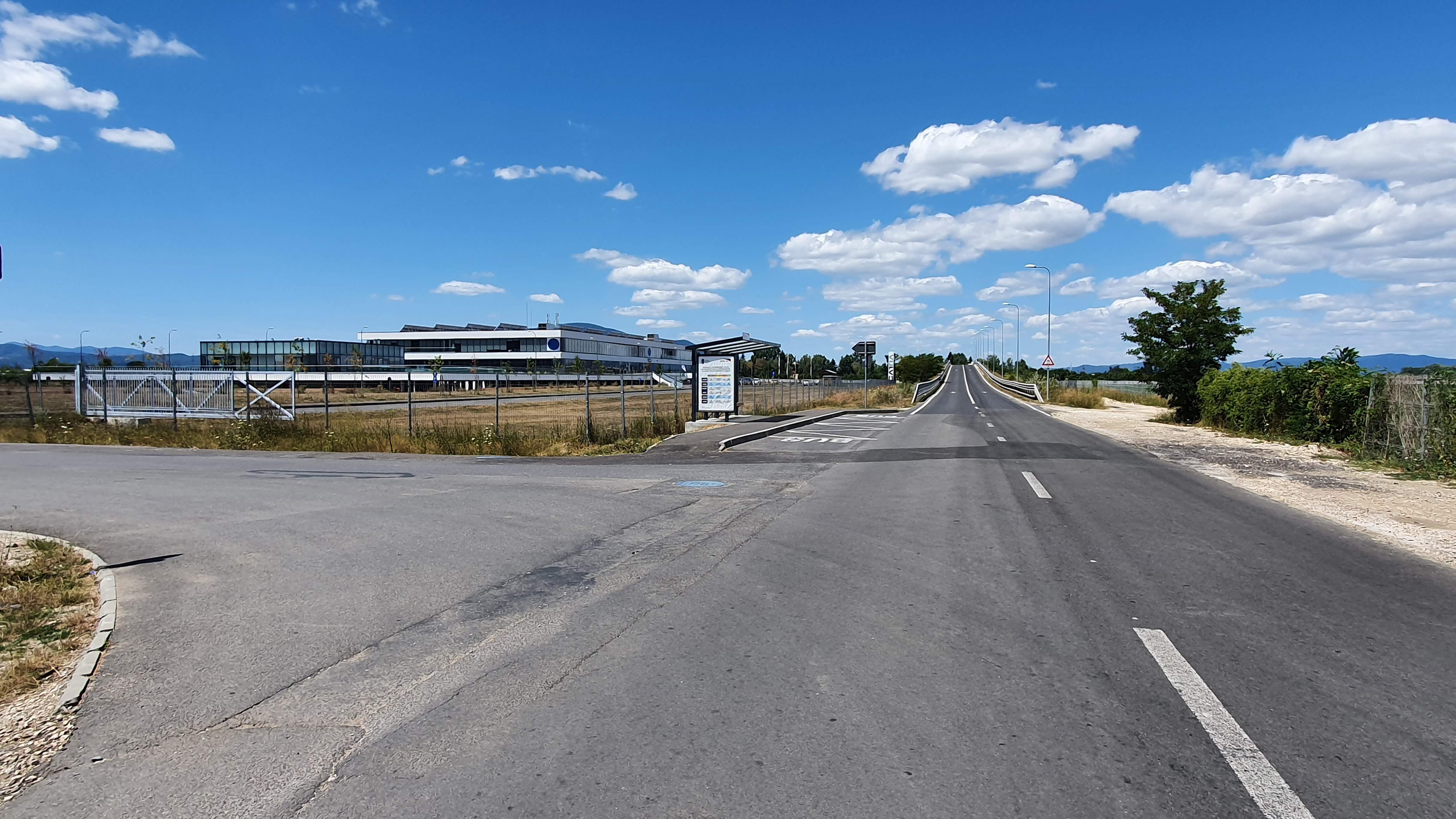 Avantgarden strada Institutului, teren pretabil construcții bloc P+9 - foto 2