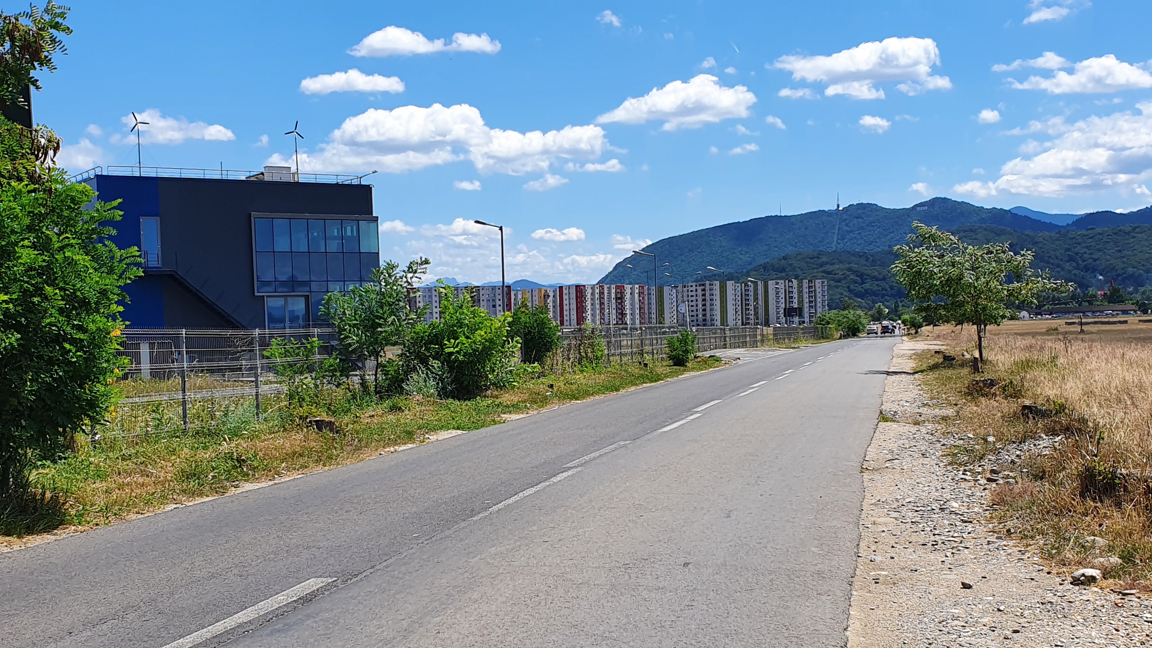 Avantgarden strada Institutului, teren pretabil construcții bloc P+9 - foto 3