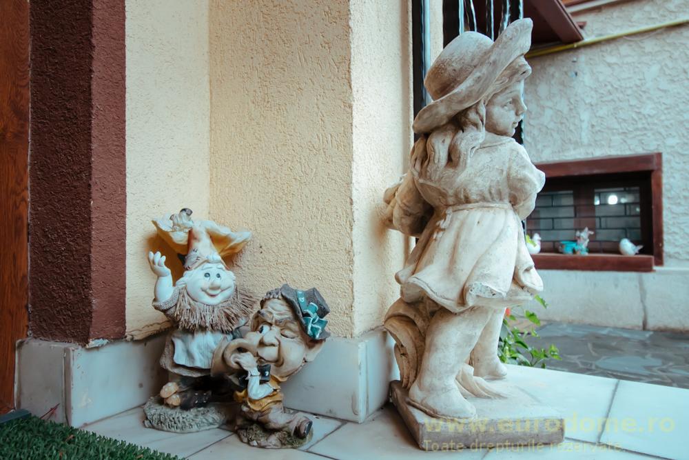 Casa renovata, mobilata si utilata complet - foto 3