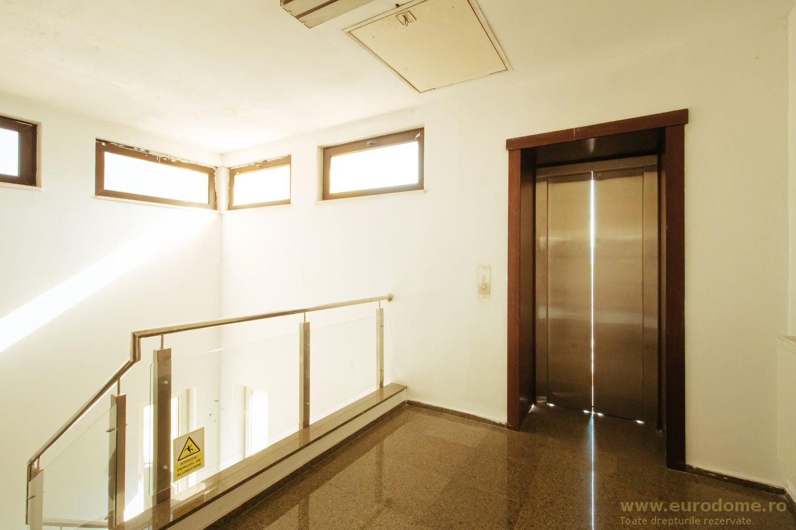 Inchiriere Spatiu exclusivist, vedere panoramică, luminos - foto 3