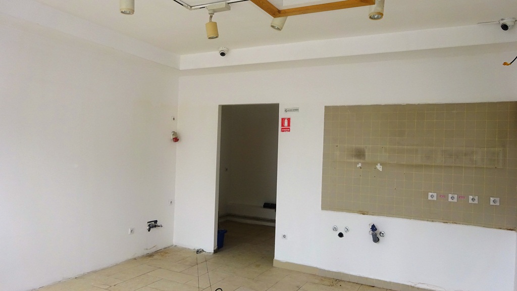 Spatiu comercial 38 mp utili zona B-dul Transilvaniei - foto 2