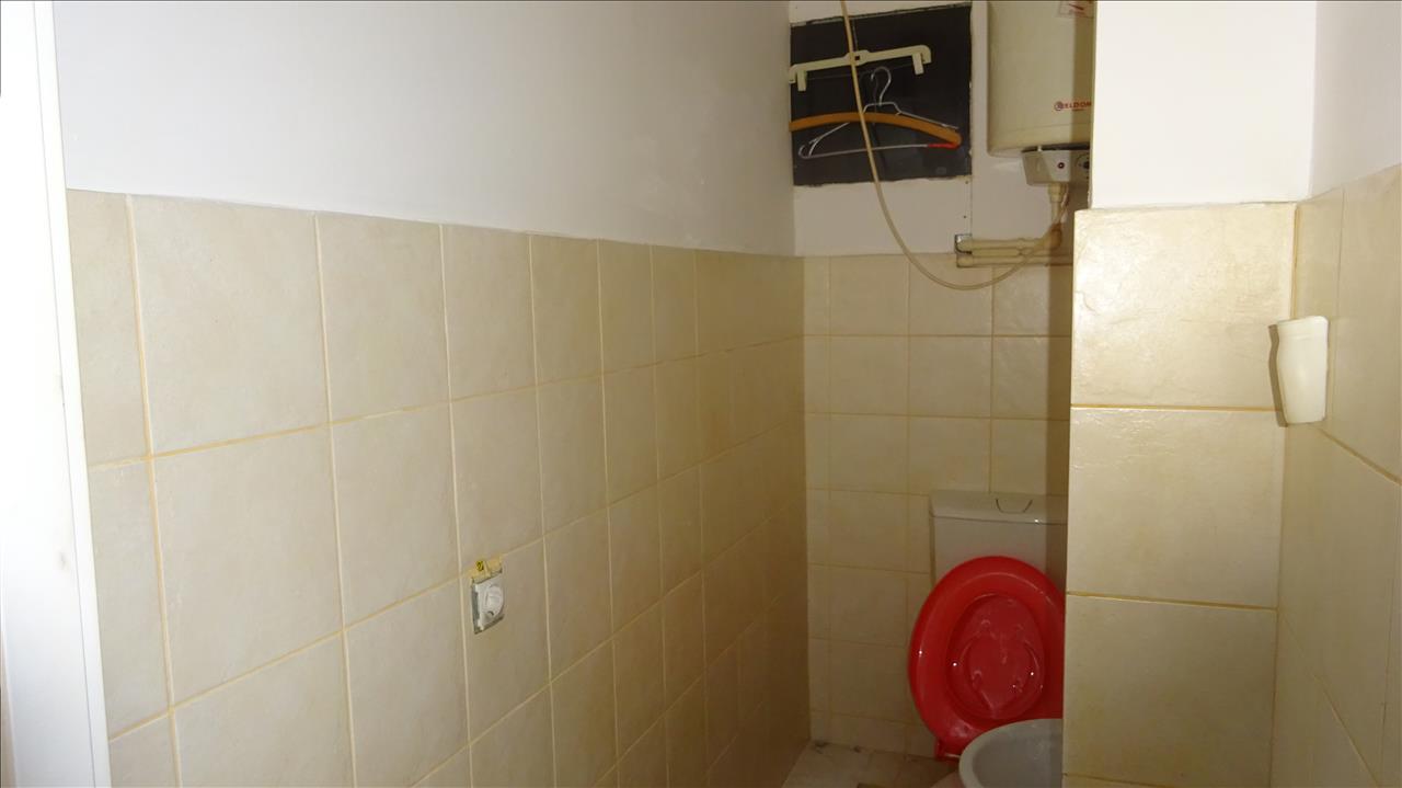 Spatiu comercial 38 mp utili zona B-dul Transilvaniei - foto 4