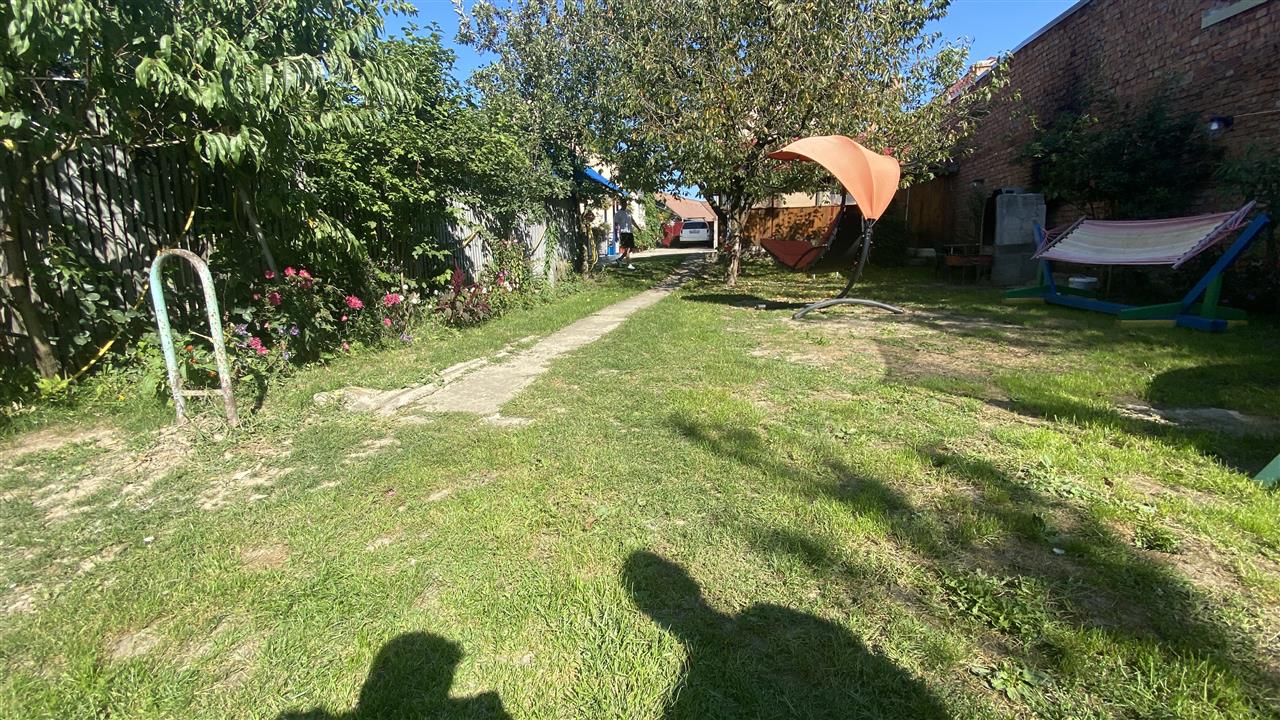 Casa Individuala Renovata cu 1600mp Teren - foto 5