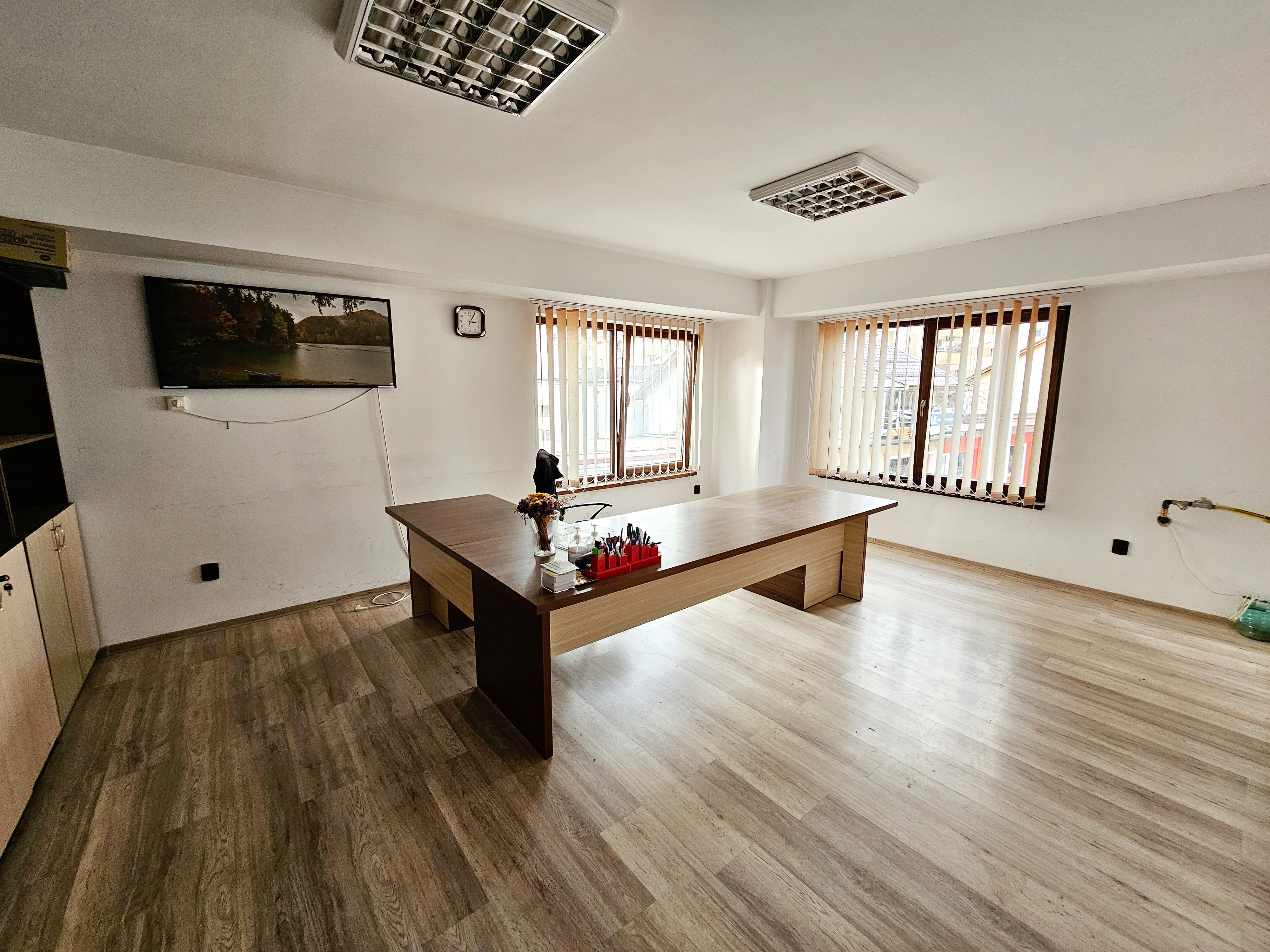 Spatiu de birouri/servicii , 165 mp utili, ultracentral - foto 4