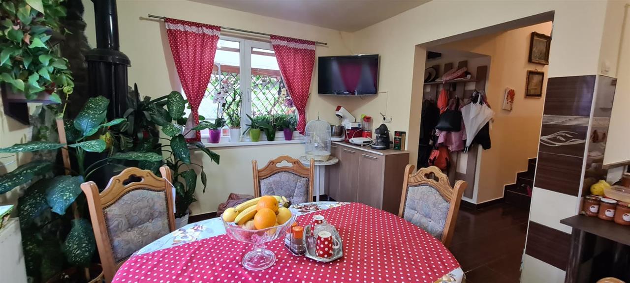 Casa de vanzare, Ultracentral, Pretabil Pensiune/Birouri/Cabinet - foto 2