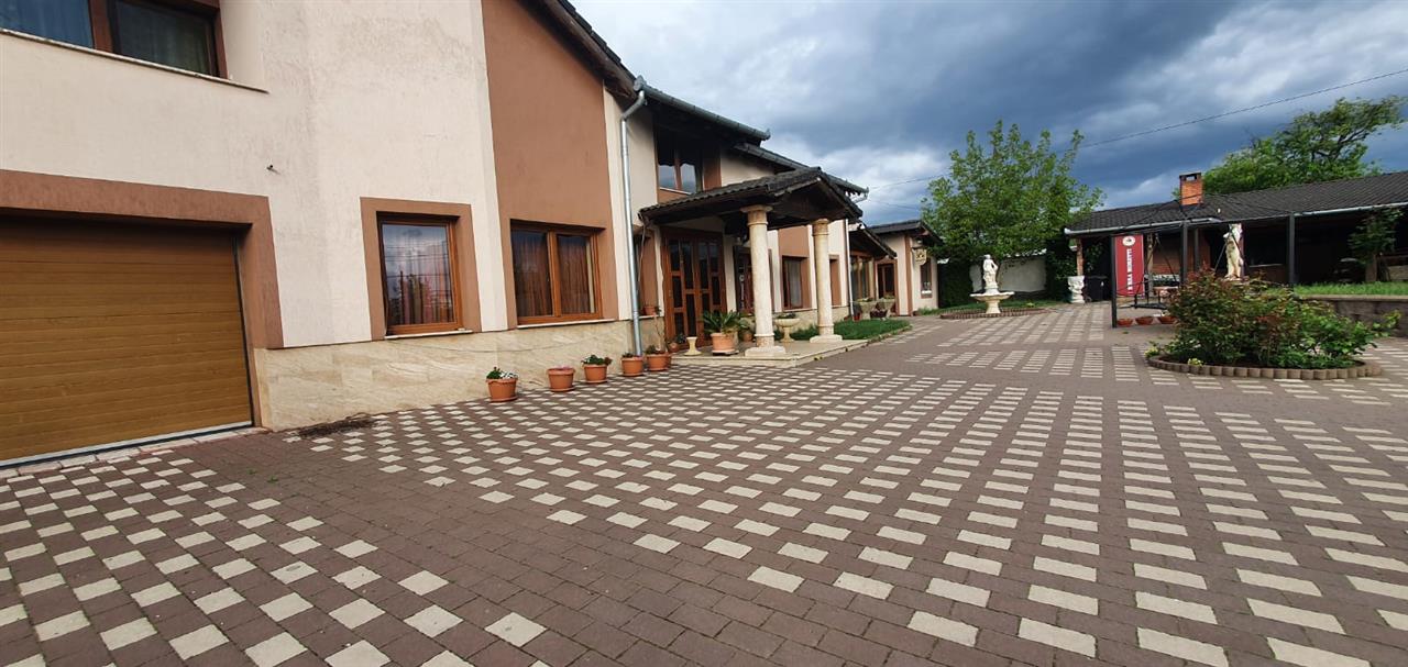 Casa de vanzare, 4 camere, 2 terase, garaj, 849 mp teren, Oarda de Jos - foto 2