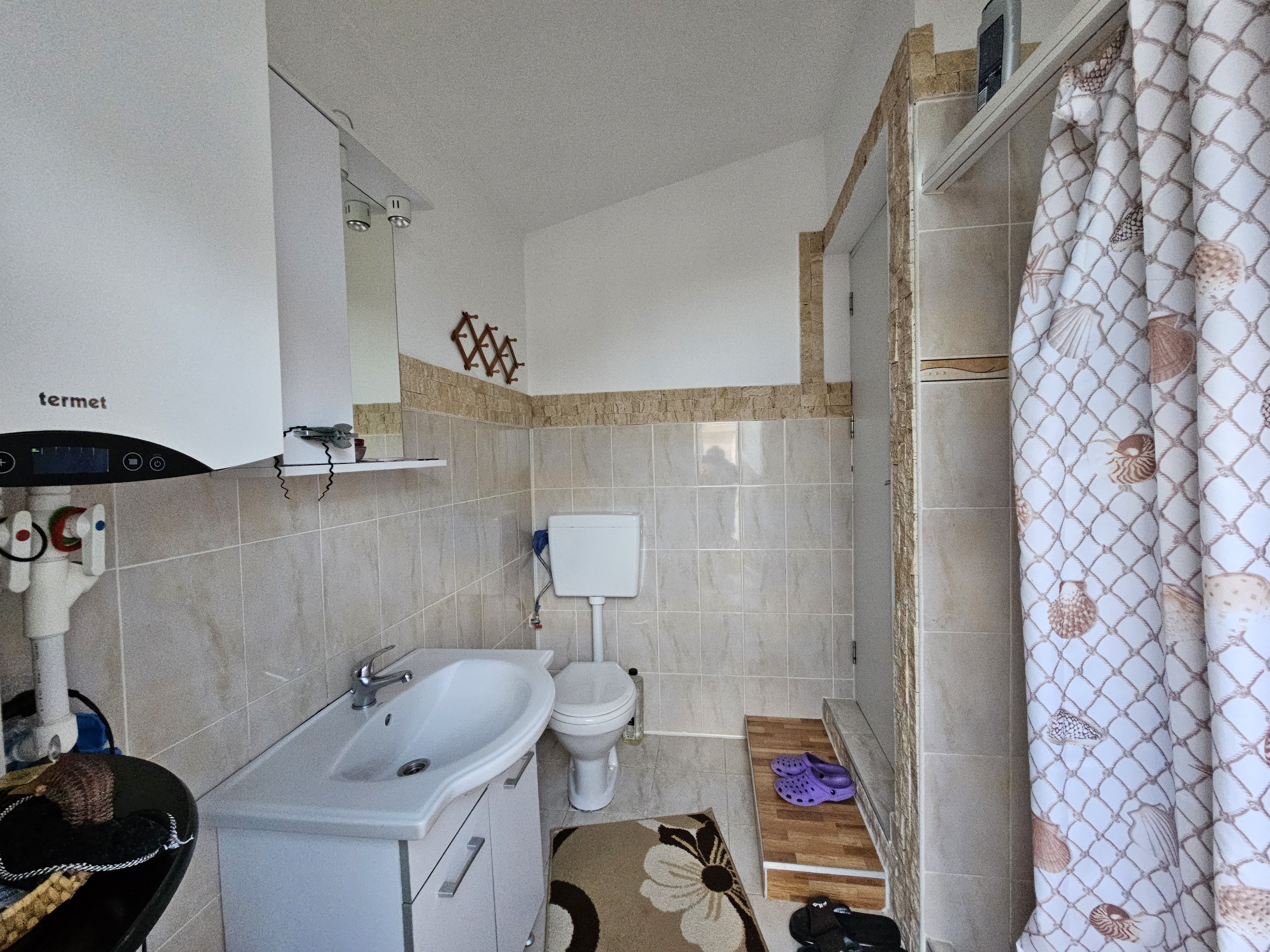 Casa 4 camere, 300 mp utili, 562 mp teren, zona Centru - foto 4