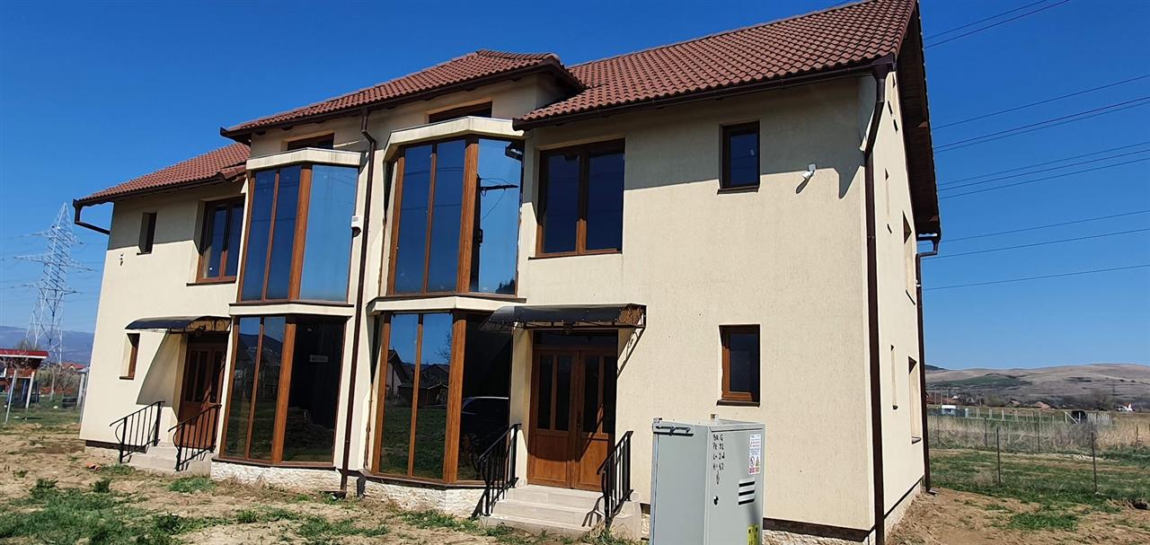 1/2 Duplex, 4 camere, 290 mp teren, Ampoi 2 - Alba Iulia