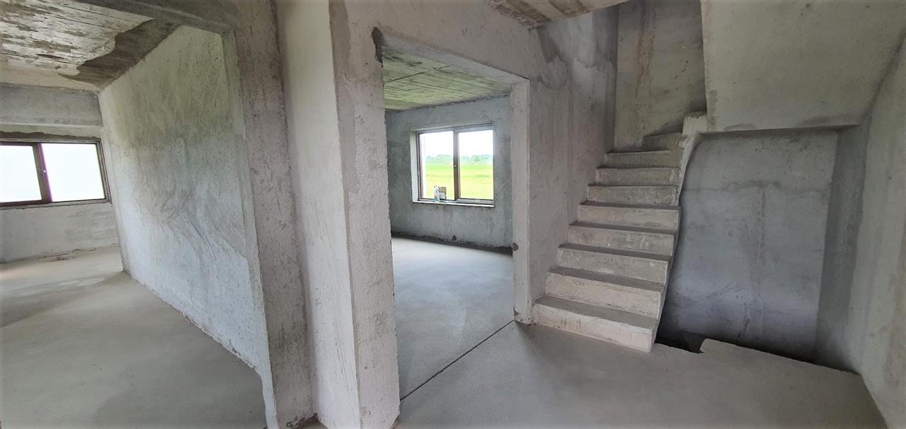 Casa 4 camere 300 mp teren zona Partos - foto 3