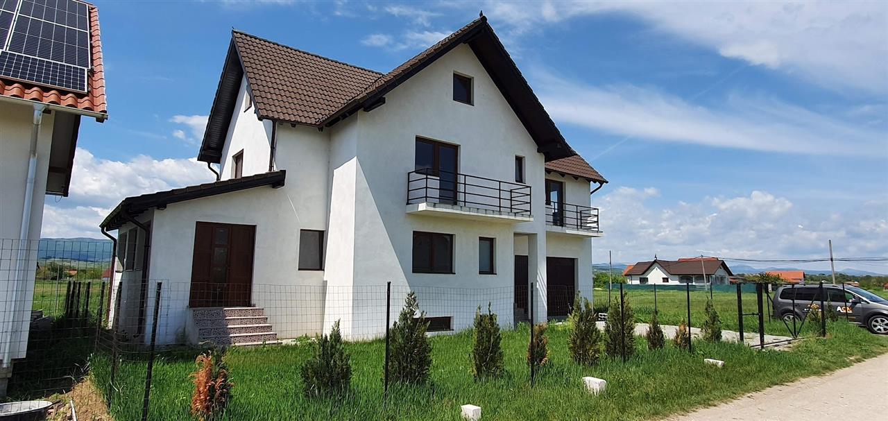 Casa 4 camere 300 mp teren zona Partos - foto 2