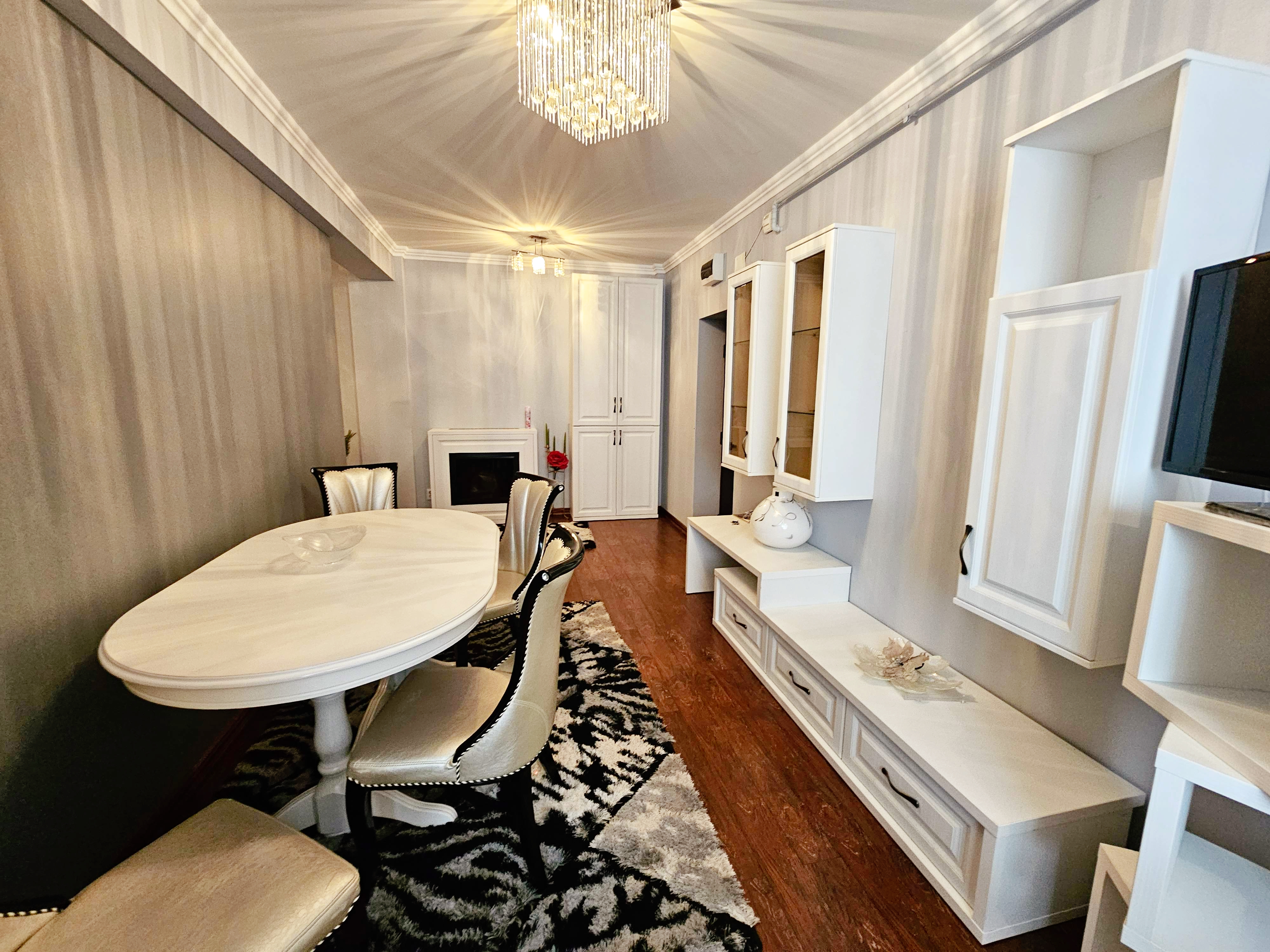 Apartament 2 camere, 61 mp utili, ultracentral, etaj 1, bloc nou - foto 4