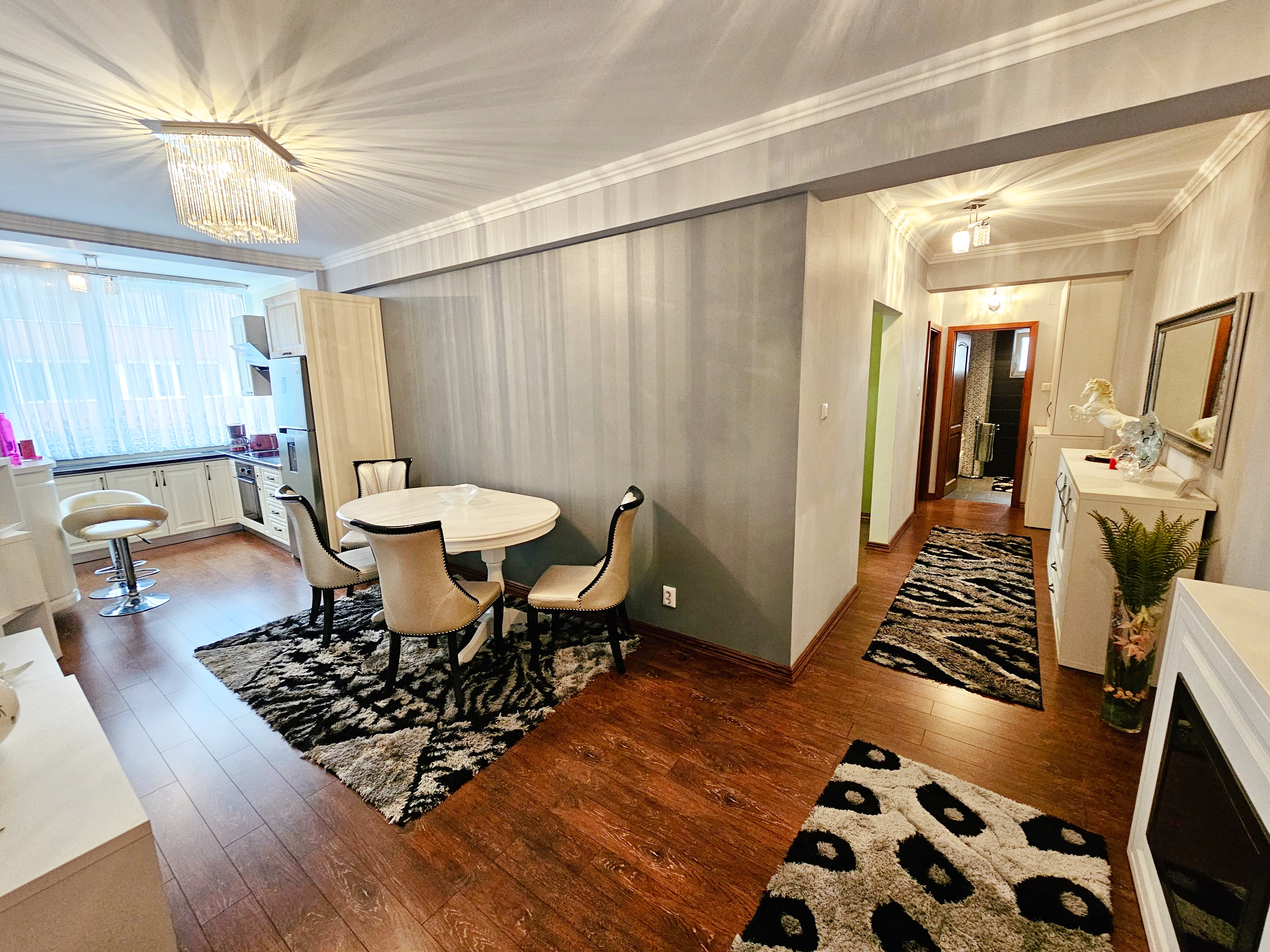 Apartament 2 camere, 61 mp utili, ultracentral, etaj 1, bloc nou - Alba Iulia