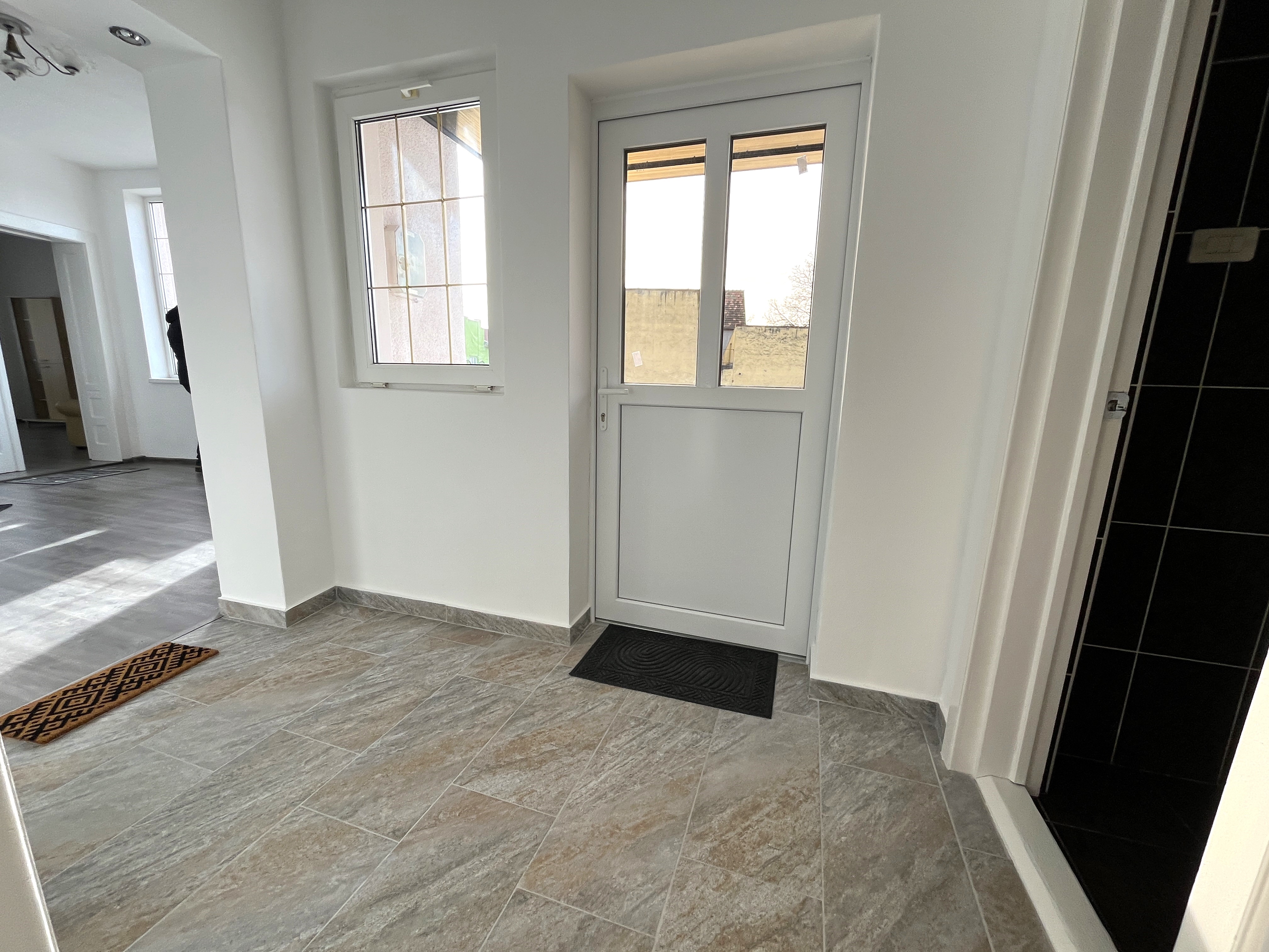 Casa-Vila de vanzare Alba Iulia-Centru - foto 5