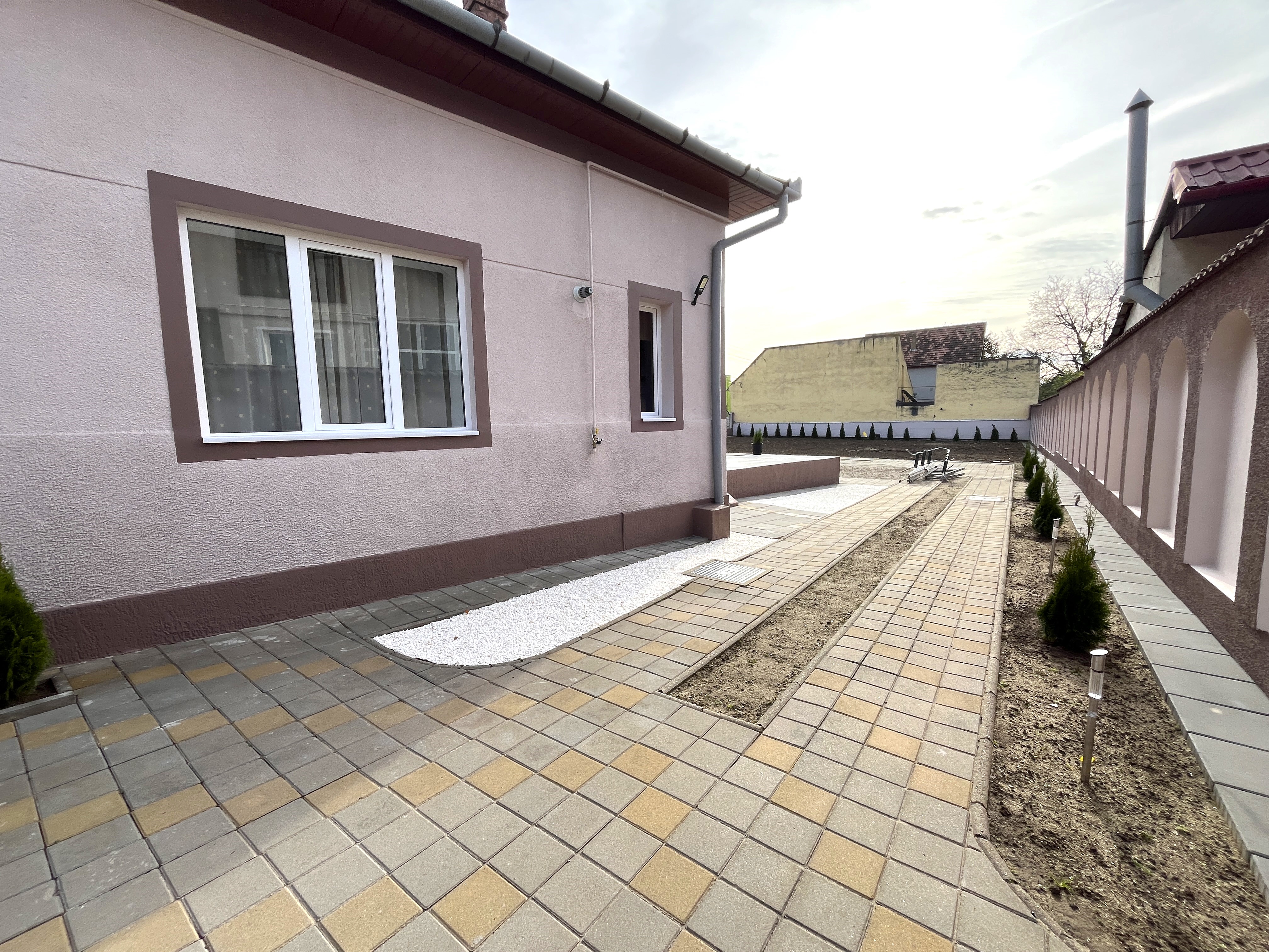 Casa-Vila de vanzare Alba Iulia-Centru - foto 4