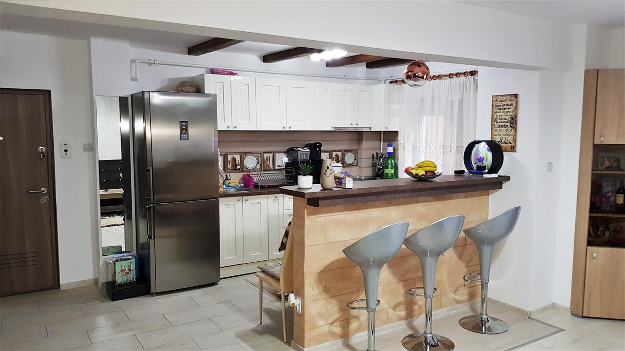 Apartament 3 camere, mobilat, utilat,  cartier Tolstoi Cetate - Alba Iulia