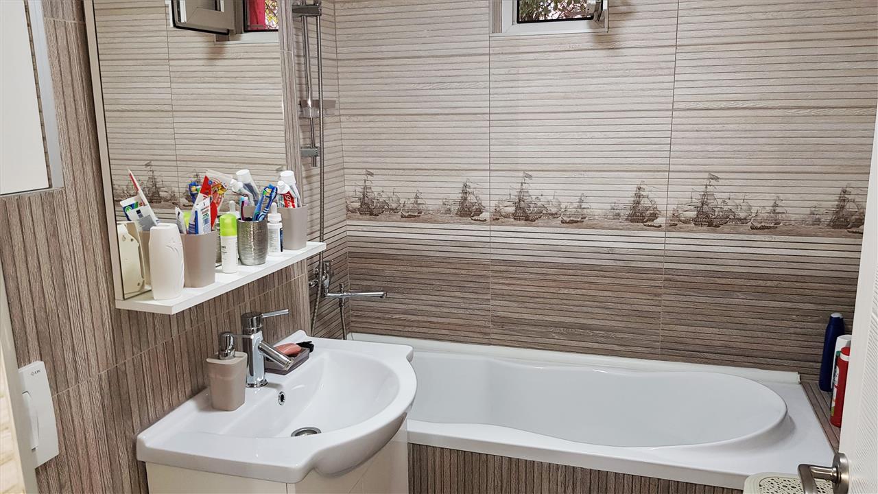 Apartament 3 camere, mobilat, utilat,  cartier Tolstoi Cetate - foto 5