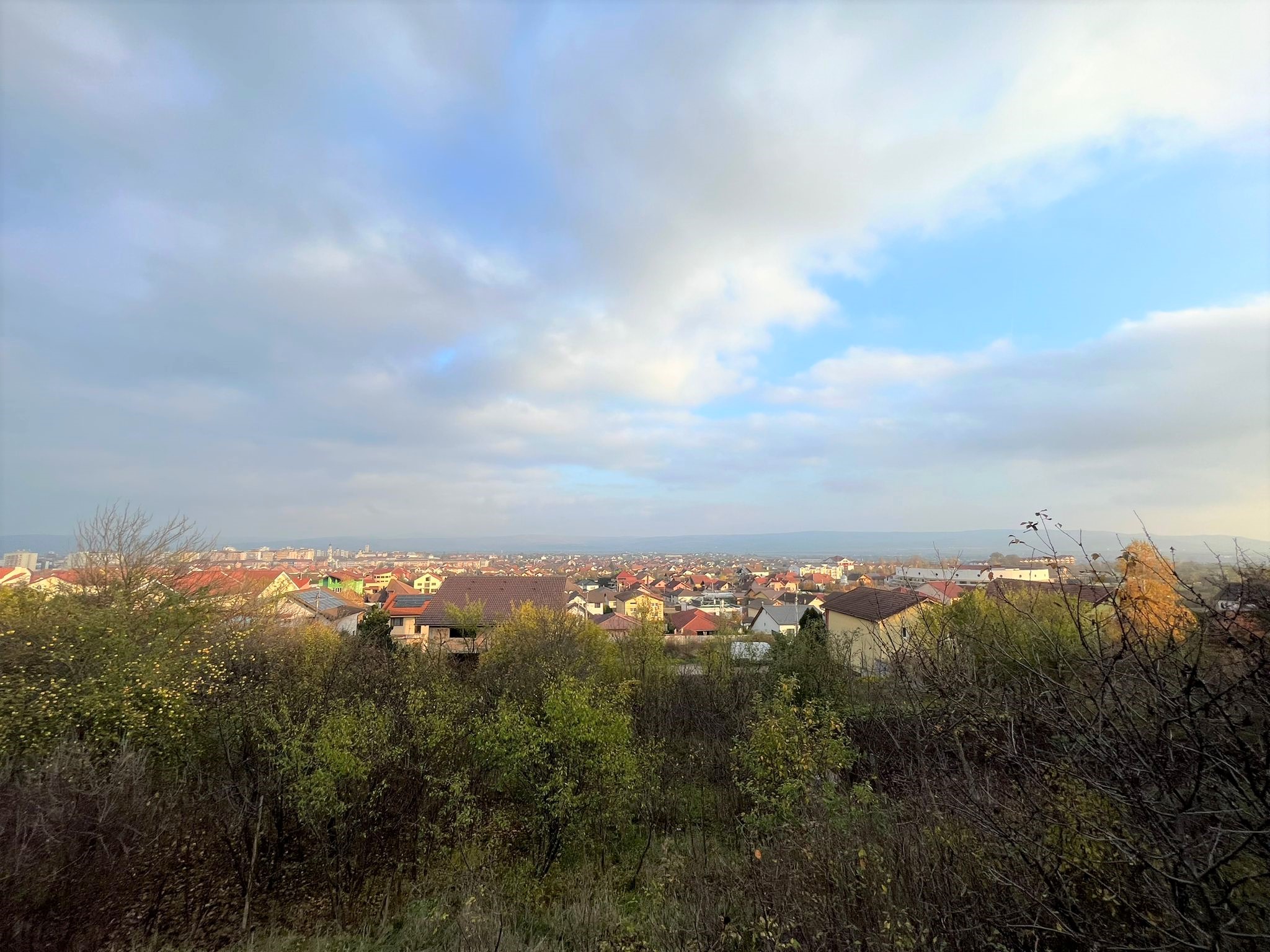 Teren de vanzare, zona exclusivista, 500 mp, toate utilitiatile - foto 2