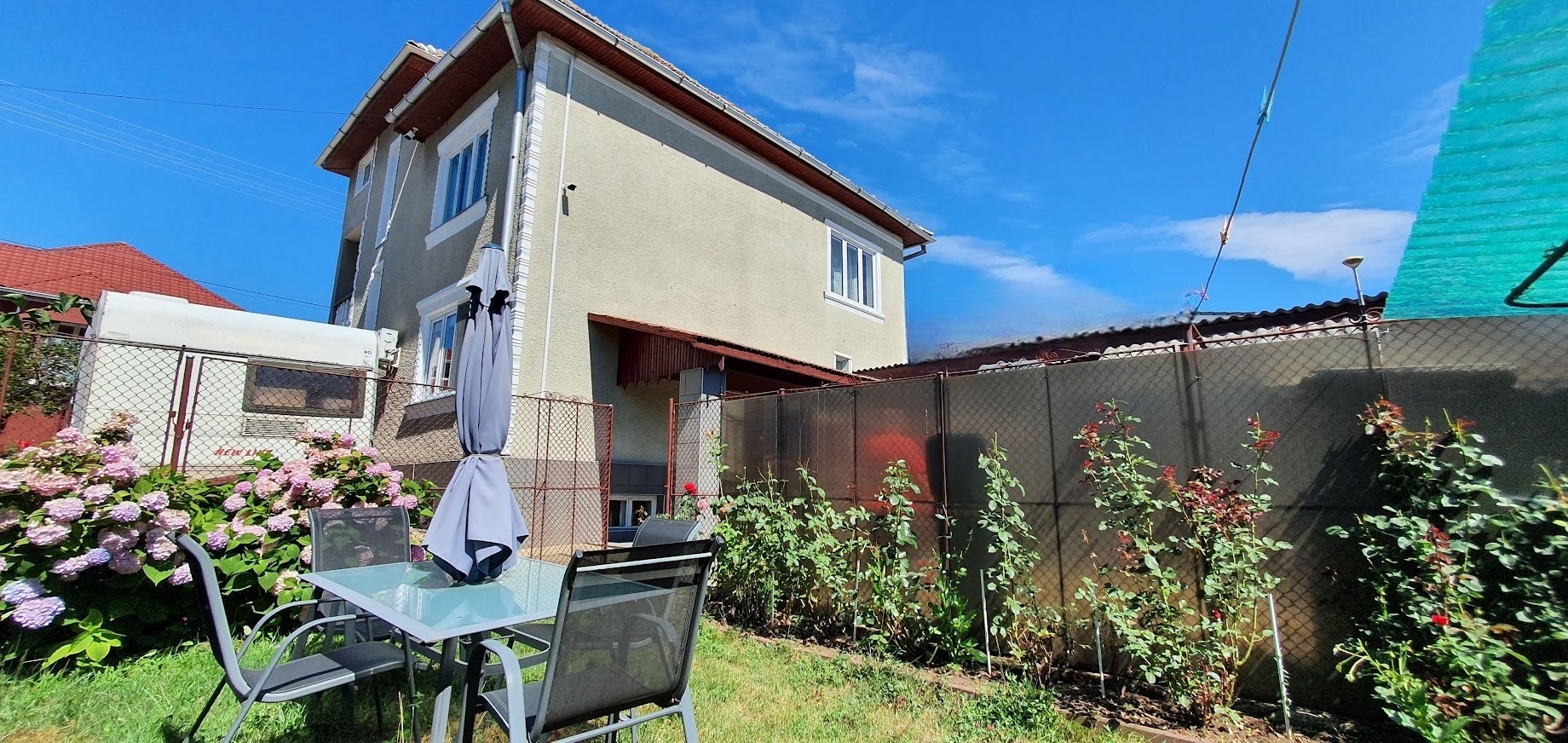 Casa cu 4 camere, garaj, teren 791 mp, zona Schit - Alba Iulia