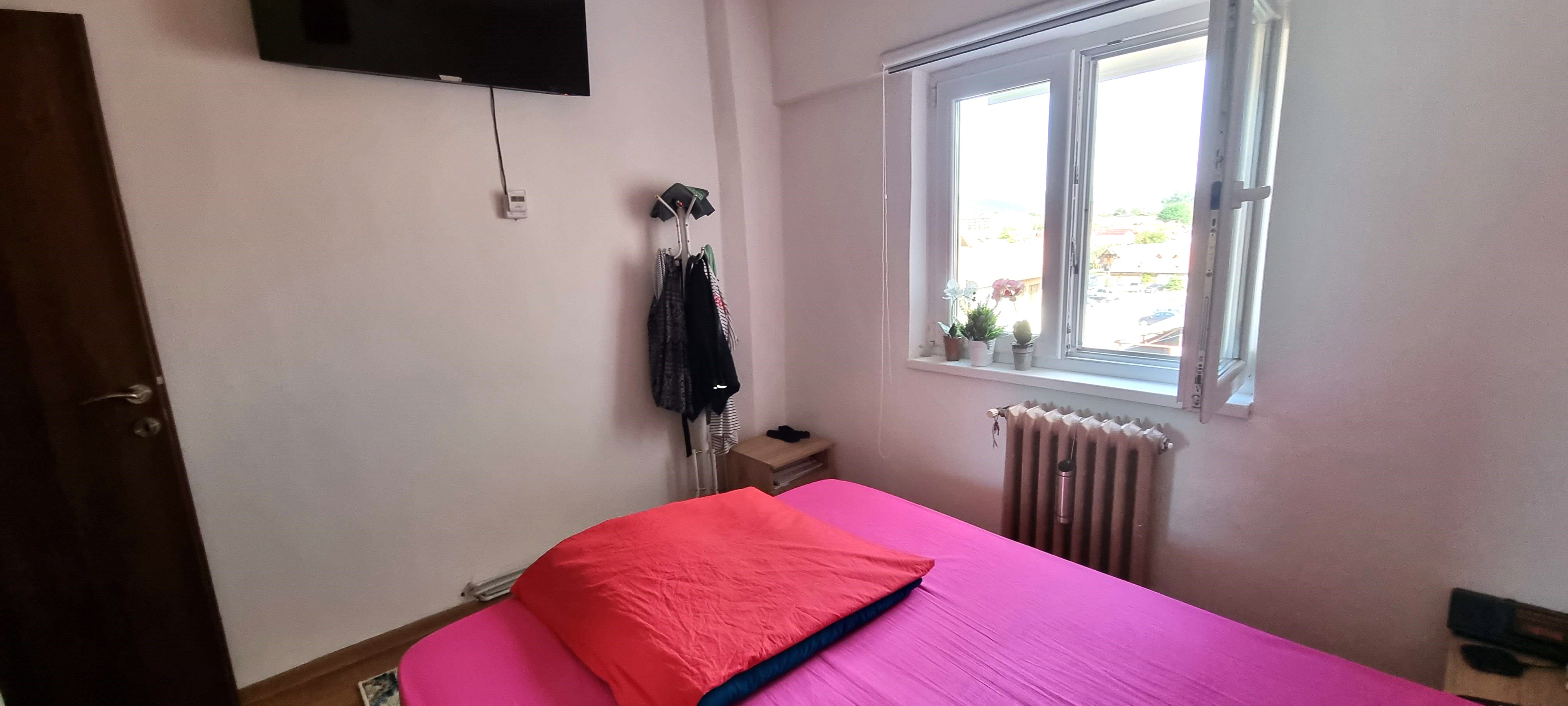 De vanzare apartament 2 camere, zona industriala - foto 5