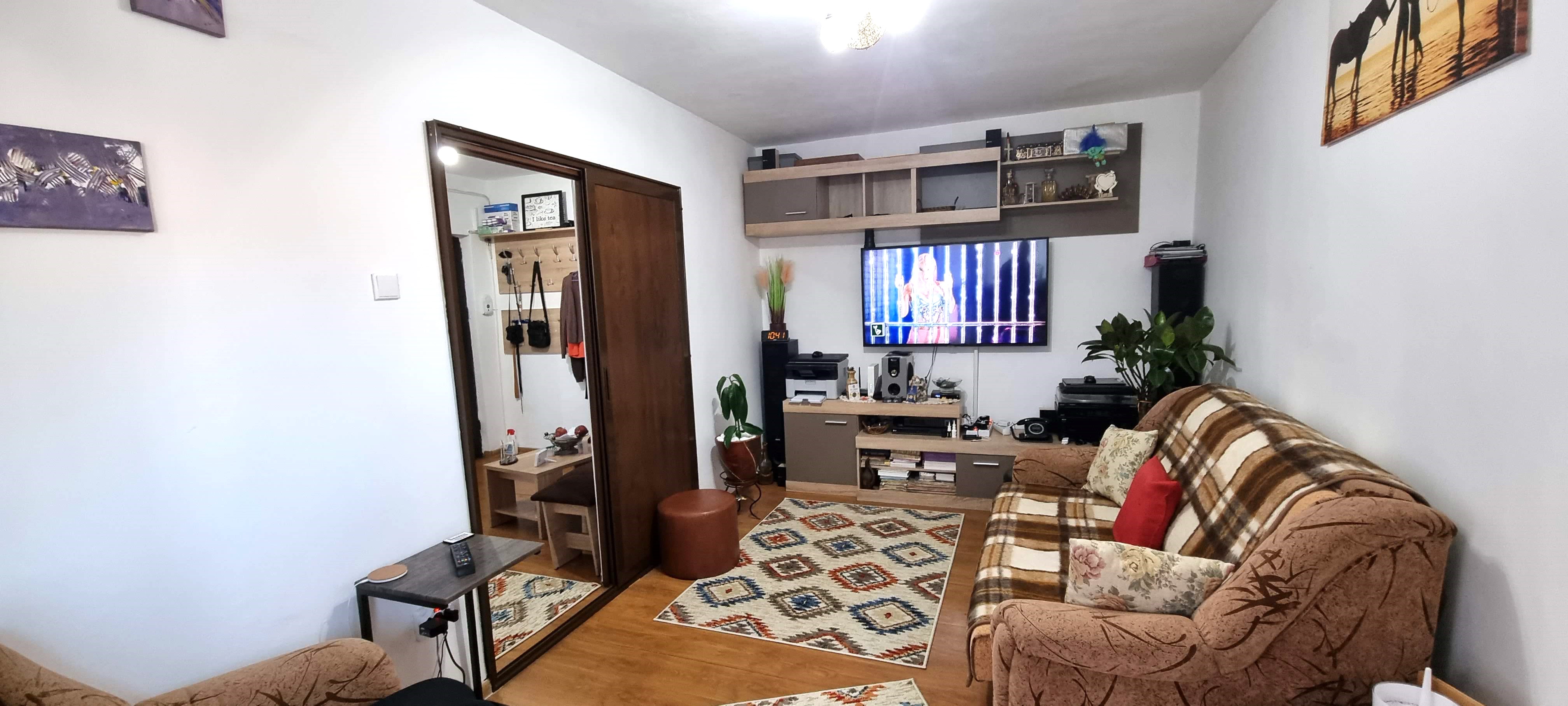 De vanzare apartament 2 camere, zona industriala - Alba Iulia