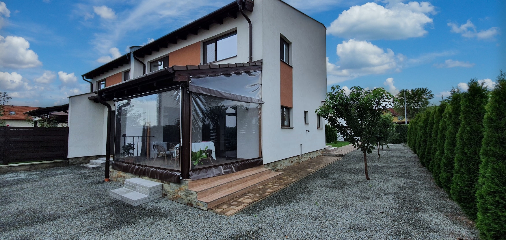 1/2 Duplex mobilat, utilat, cu garaj, D+P+1E, 397 mp teren, Cetate - foto 3