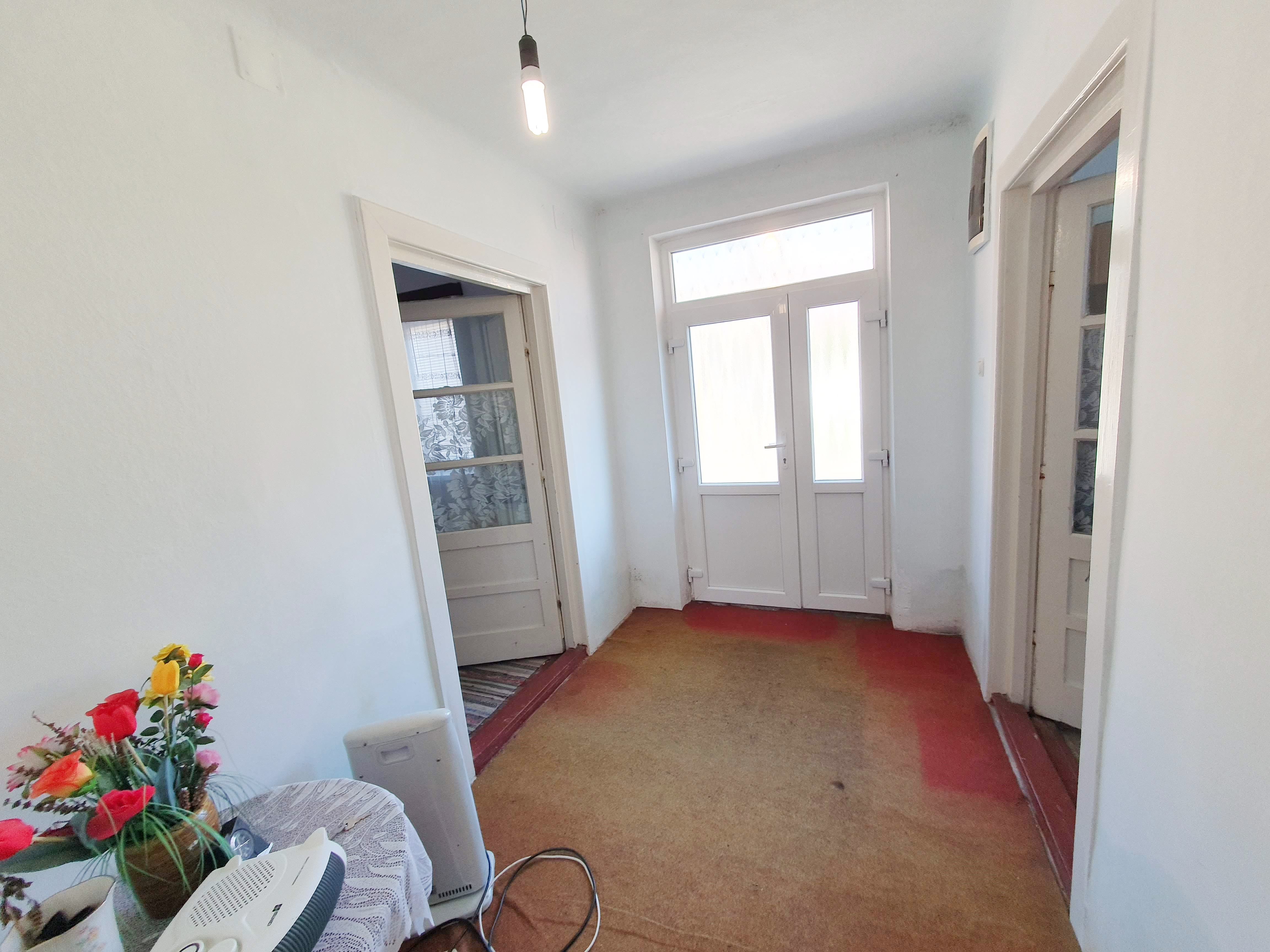 Casa veche, demolabila, 1.426 mp teren parcelabil, zona Maieri - foto 4