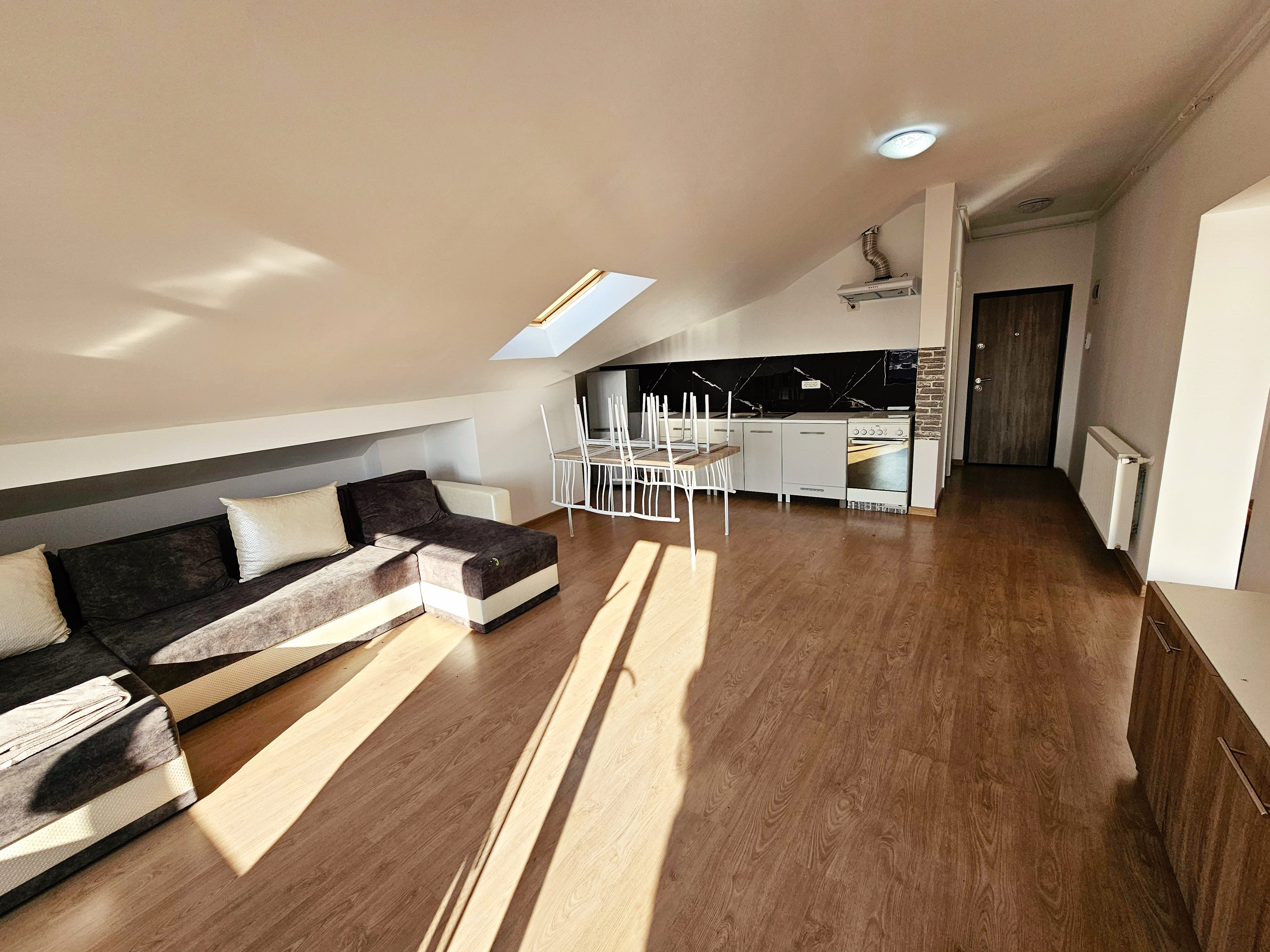 Apartament 3 Camere, 75 mp utili, bloc nou, zona Cetate - foto 2