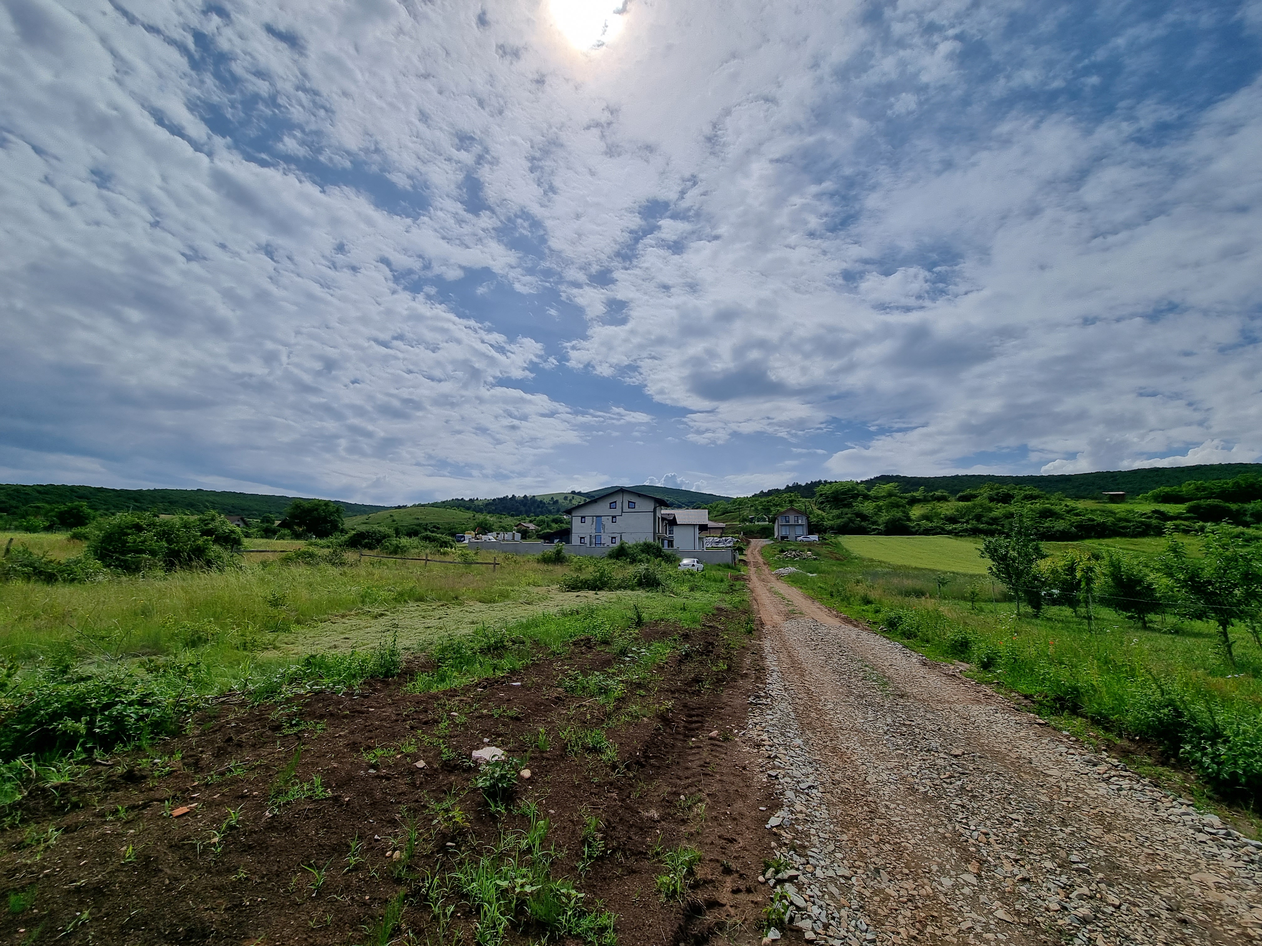 De vanzare 775mp teren intravilan cu utilitati, Micesti - foto 4