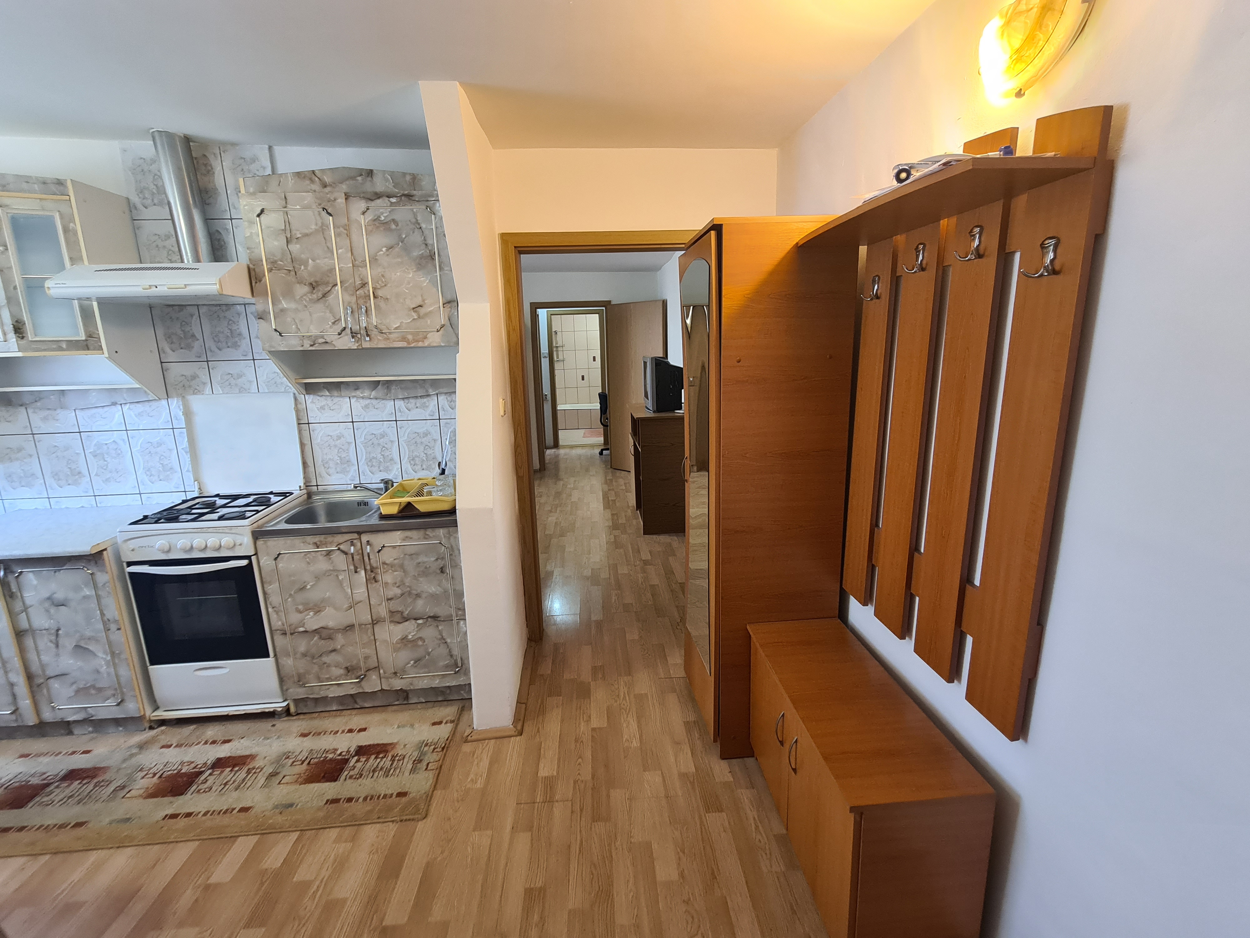 Apartament Cu 2 Camere, Complet Mobilat, Zona Piață - Cetate - foto 5