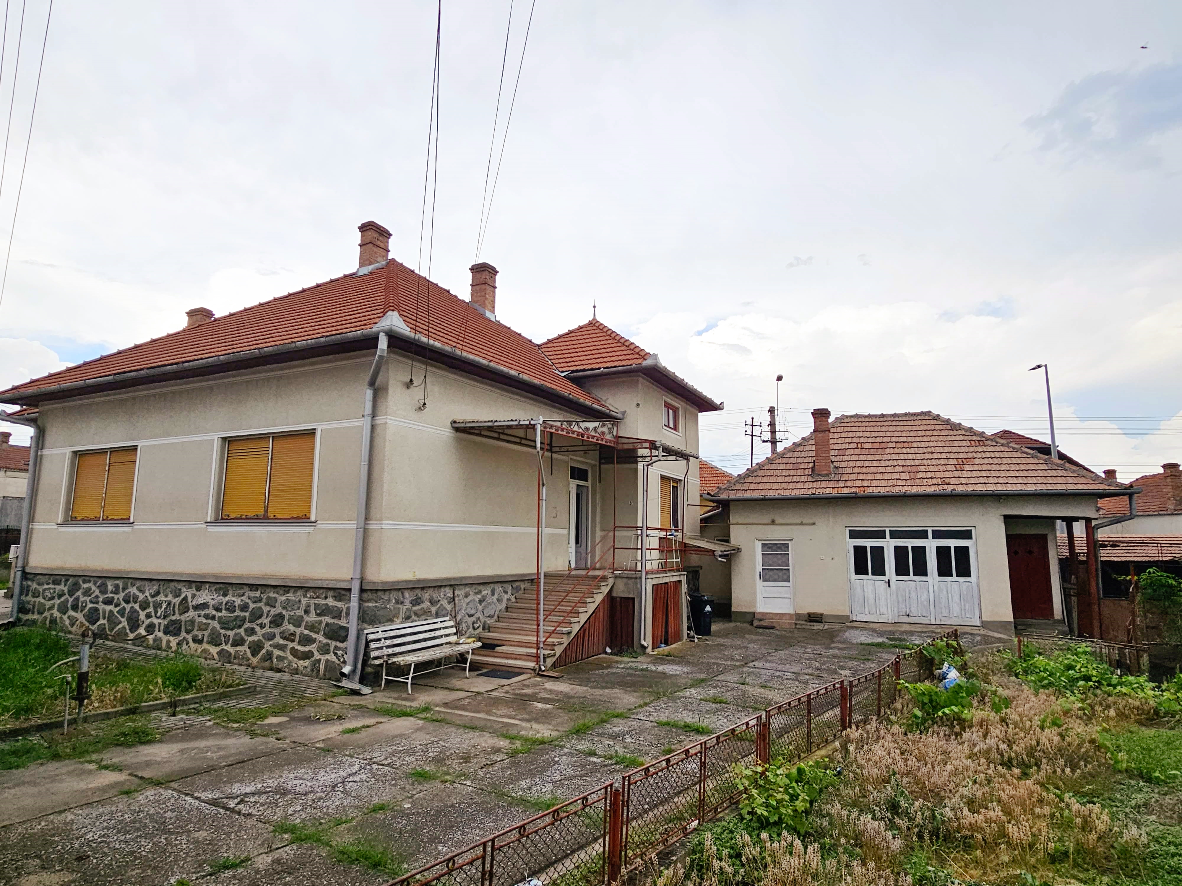 Casa 4 camere, 618 mp teren, zona Centru - foto 2