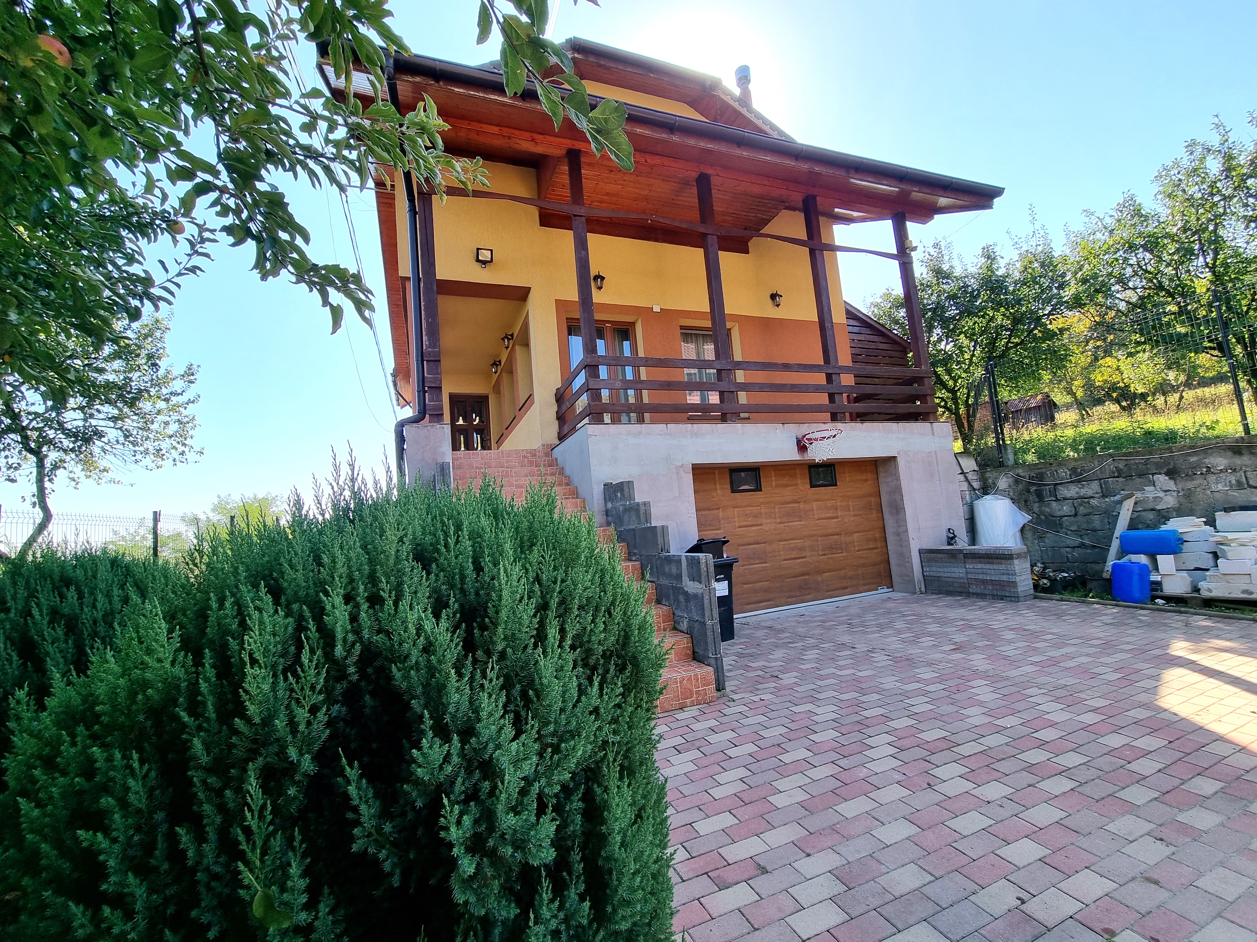 Casa 4 camere, S+P+M,  790mp teren, zona Micesti - foto 2