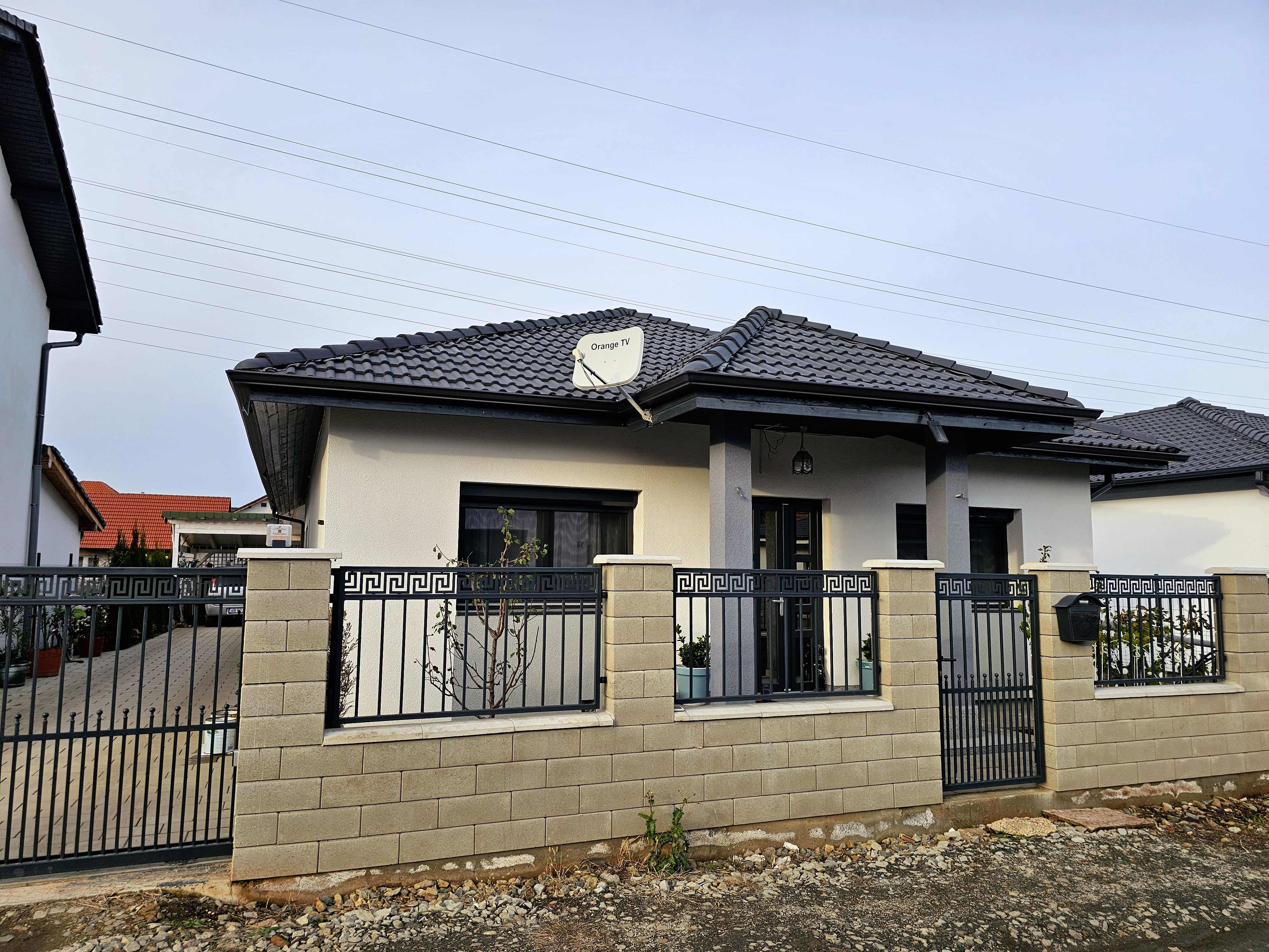 Casa 3 camere, mobilata, utilata, 446 mp teren, Alba - Micesti - Alba Iulia