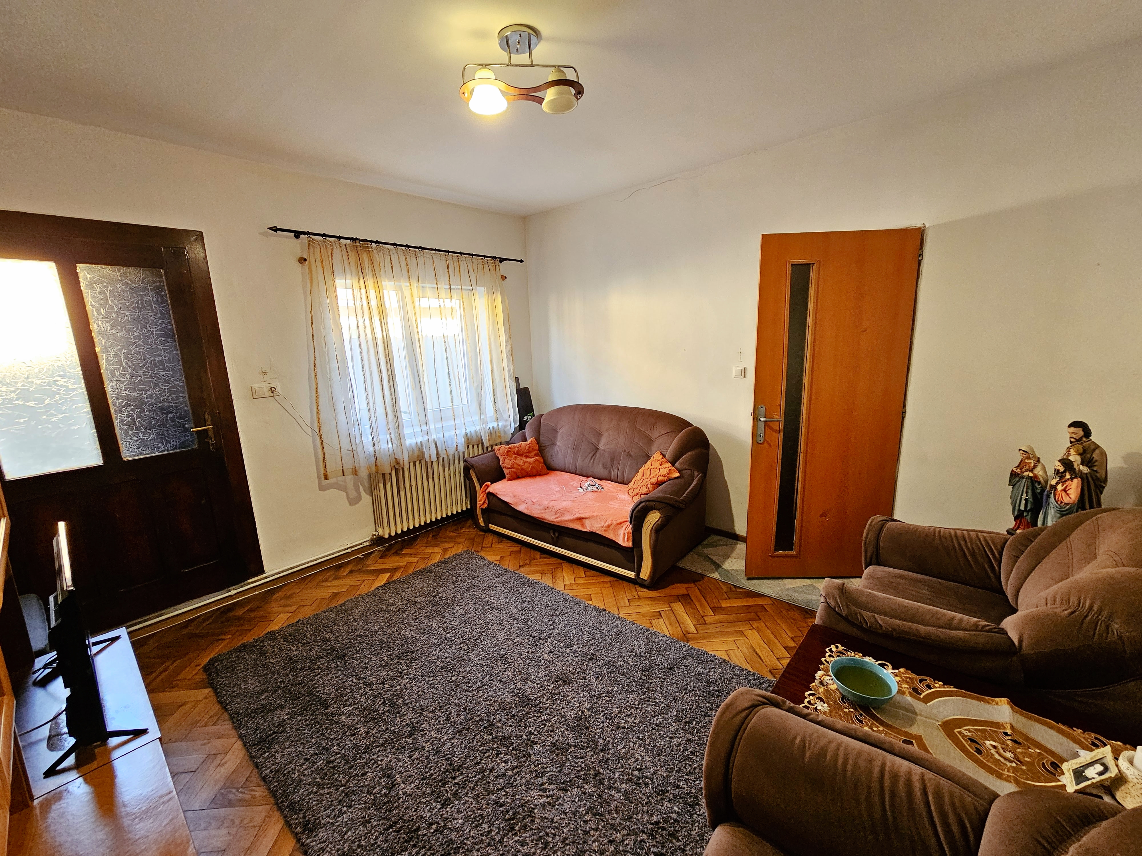 Casa 3 camere, 320 mp teren, Centru, zona Prefectura - foto 2