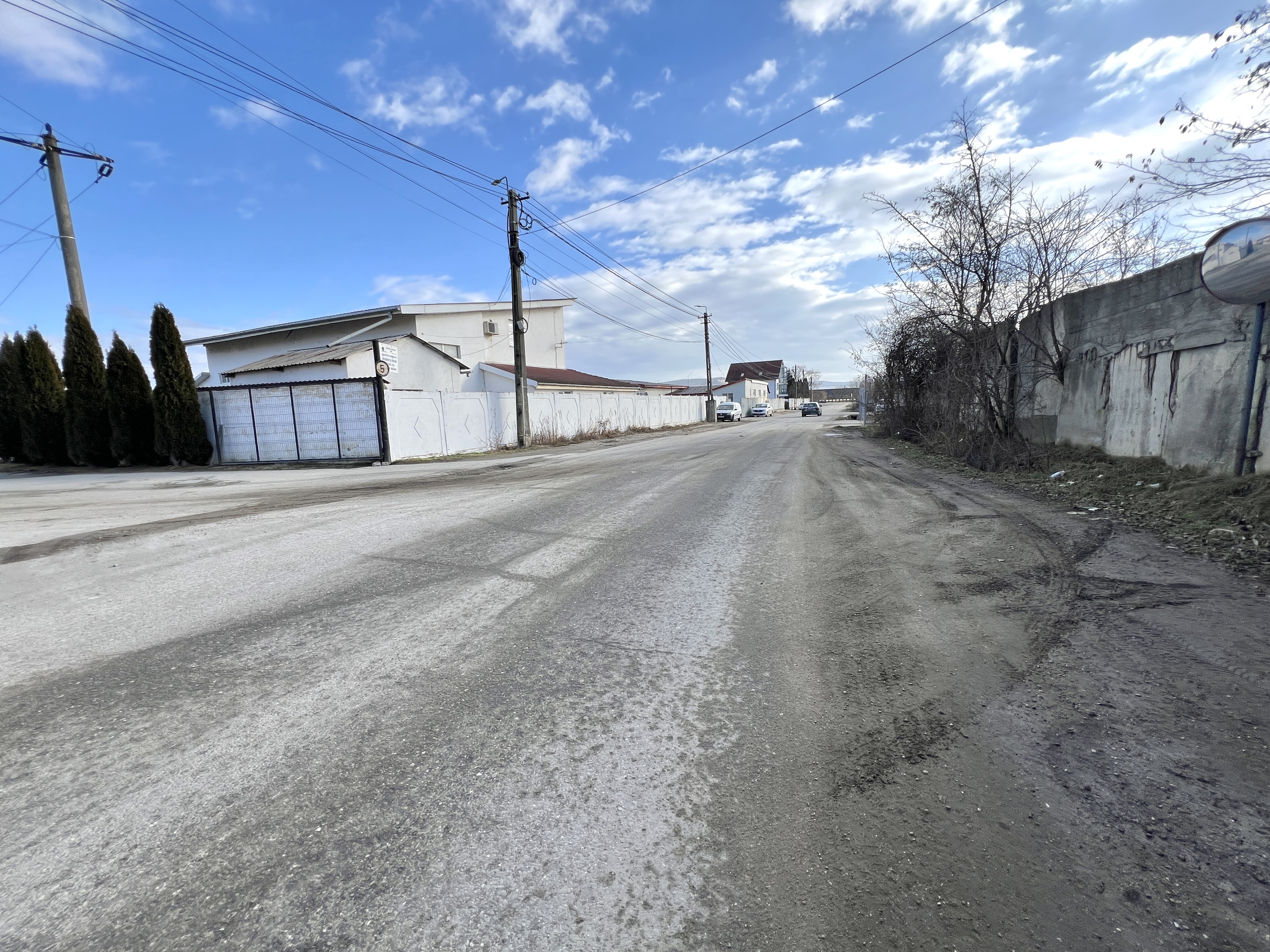 Teren intravilan pretabil hala, toate utilitatile - foto 4