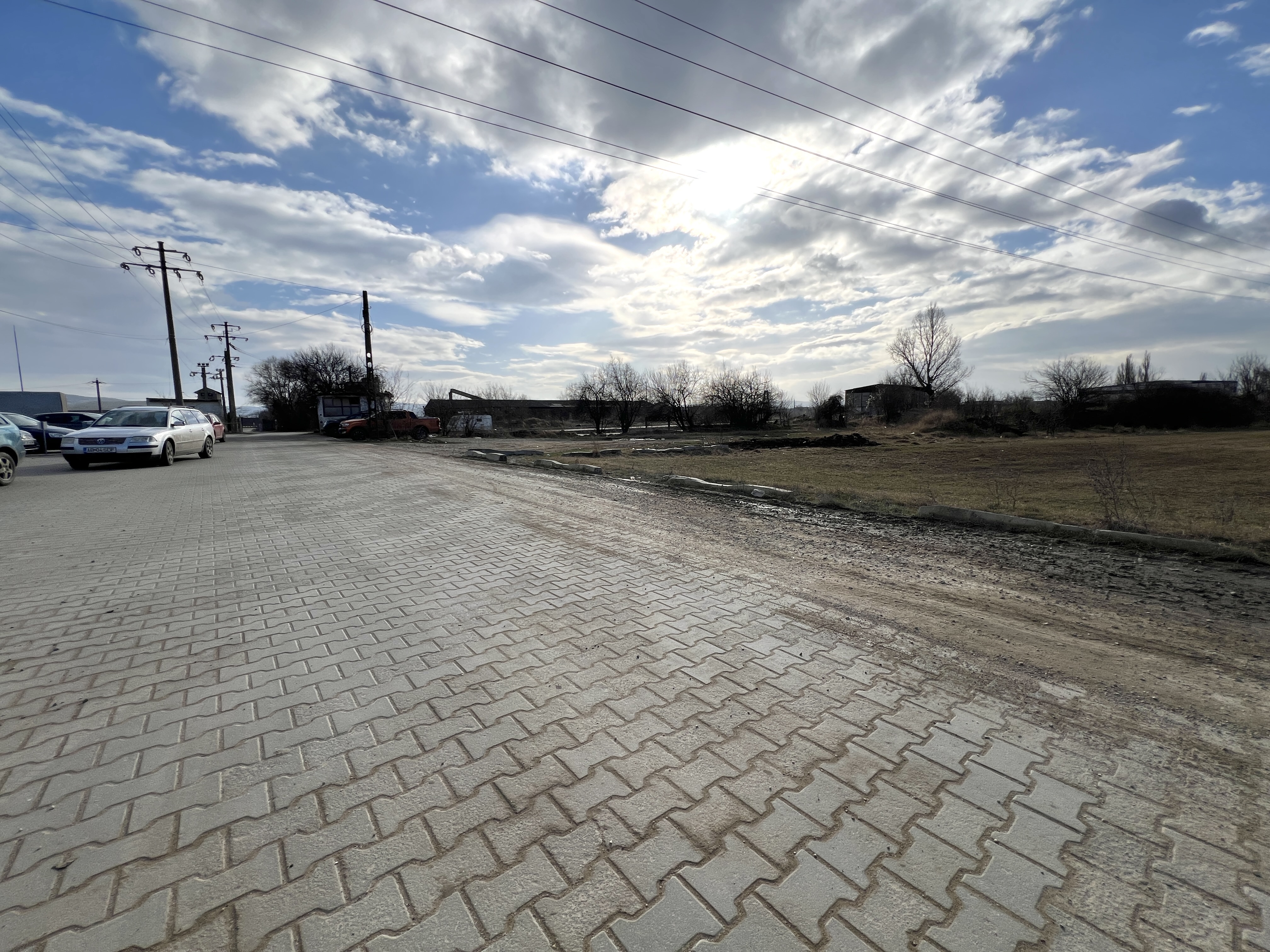 Teren intravilan pretabil hala, toate utilitatile - foto 3