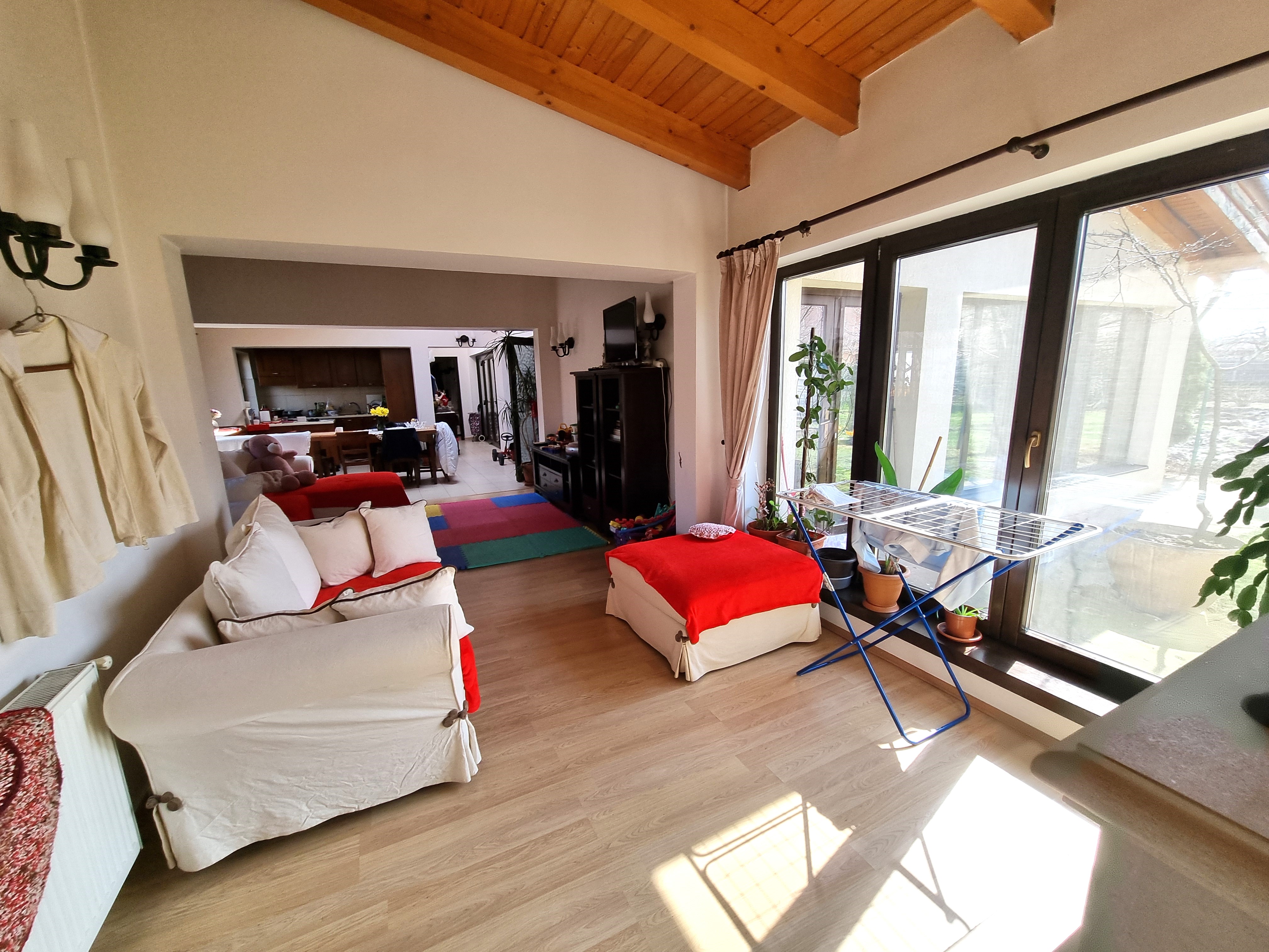 Casa de vanzare 5 camere, 980 teren, zona Piata Cetate - foto 3