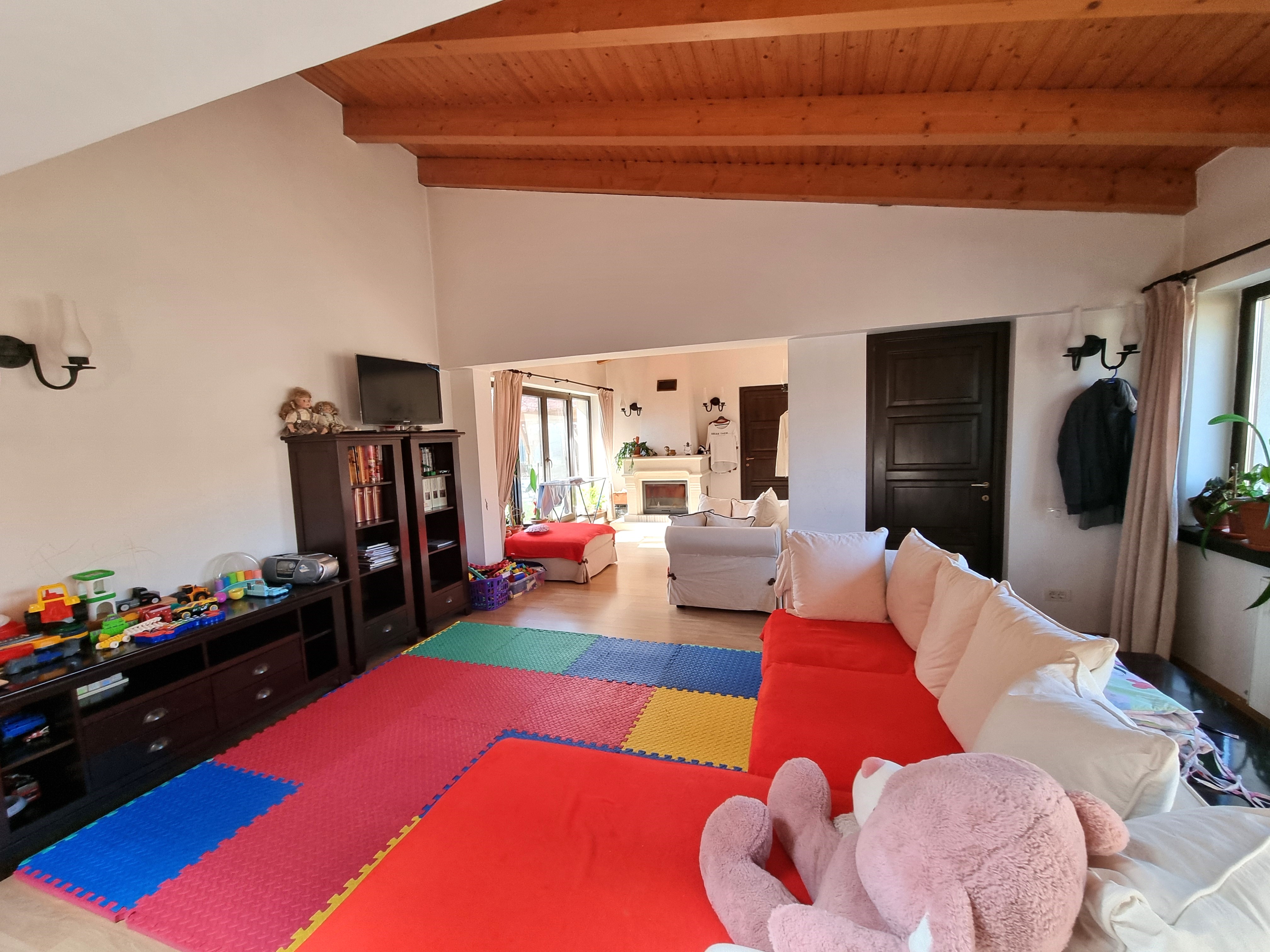 Casa de vanzare 5 camere, 980 teren, zona Piata Cetate - foto 4