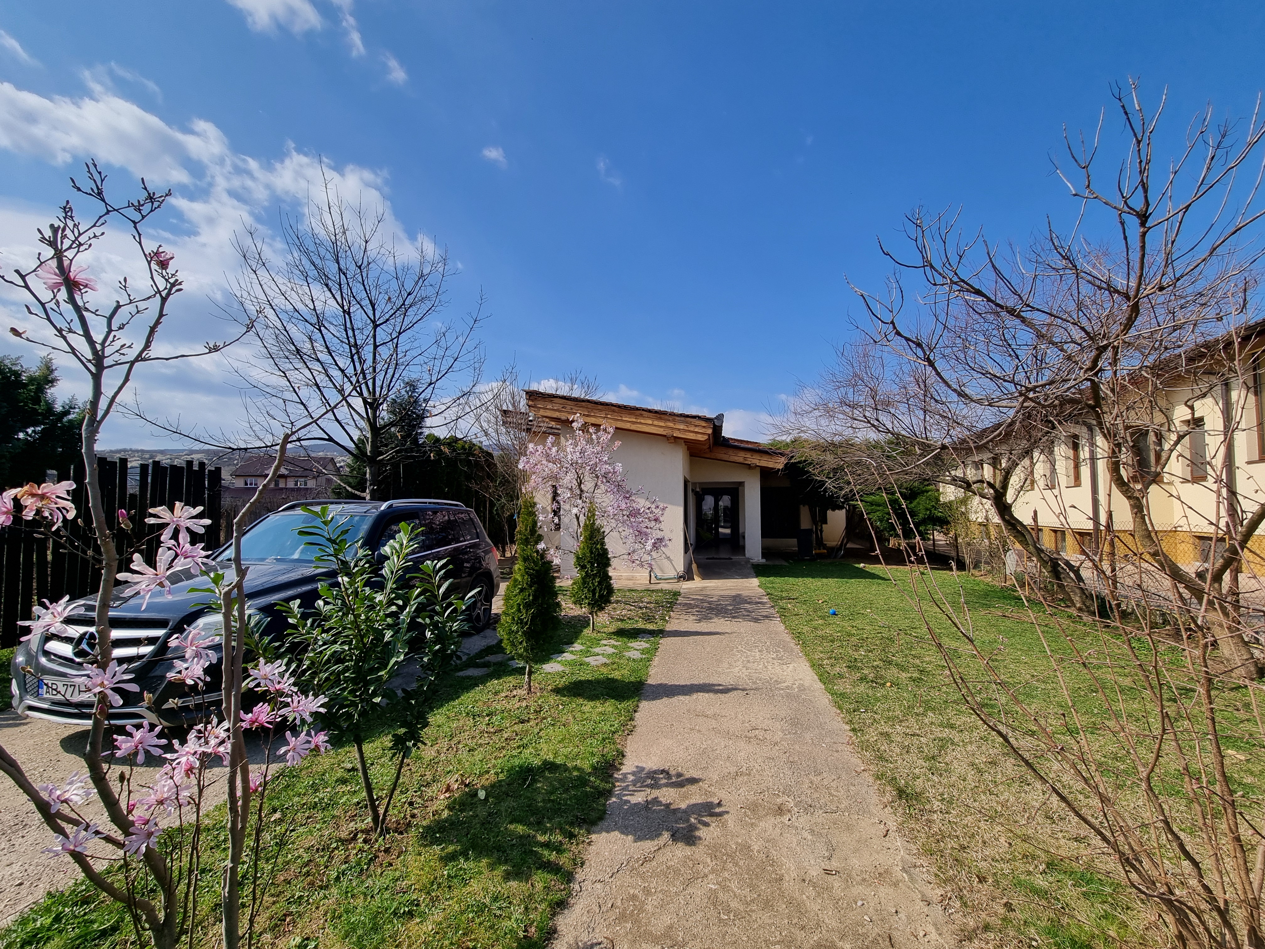 Casa de vanzare 5 camere, 980 teren, zona Piata Cetate - Alba Iulia