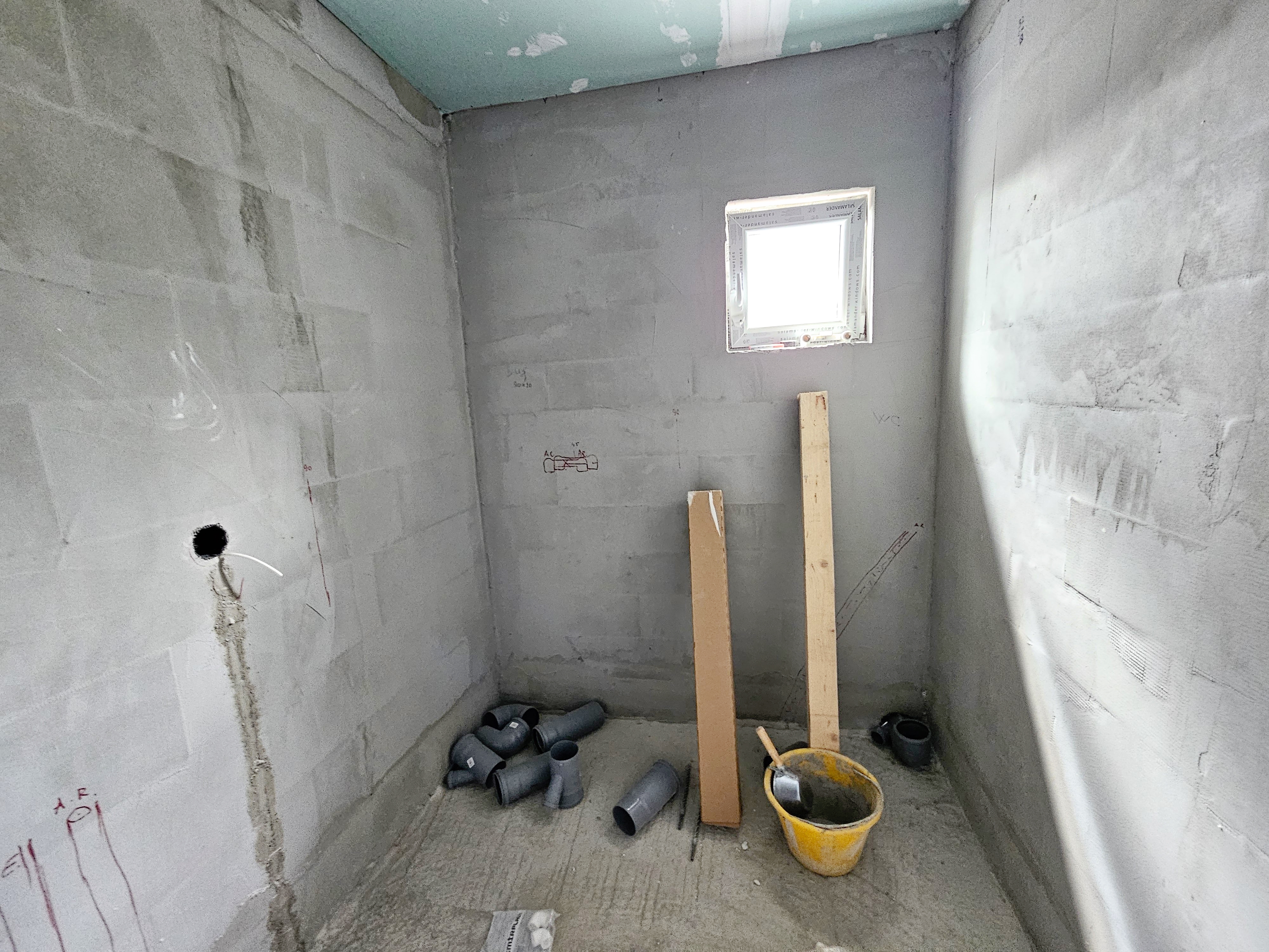 Casa 12 camere, pretabila ca pensiune sau pentru apartamentare - foto 4