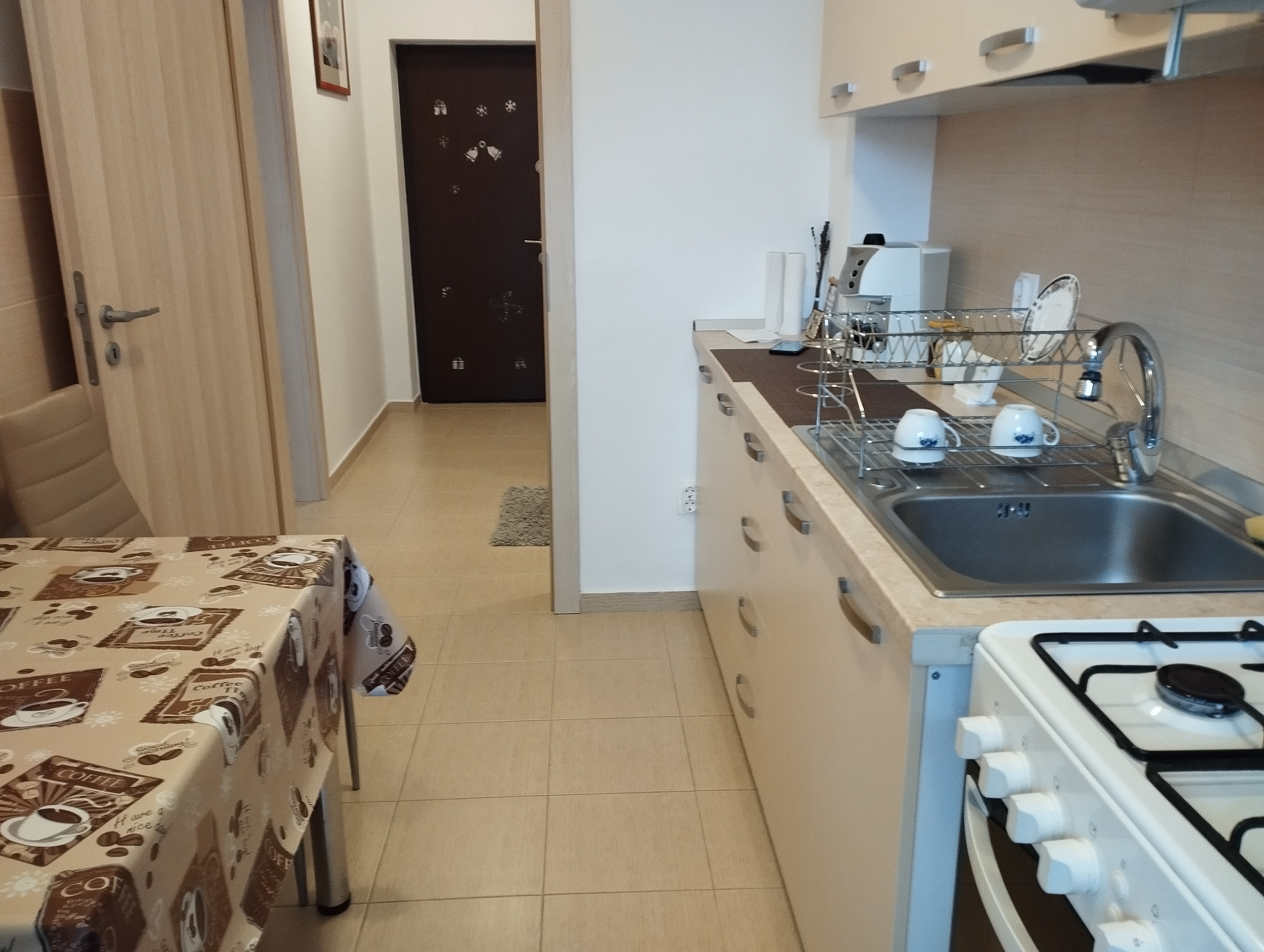 Sânpetru,  apartament 2,5 camere- închiriere. - foto 2