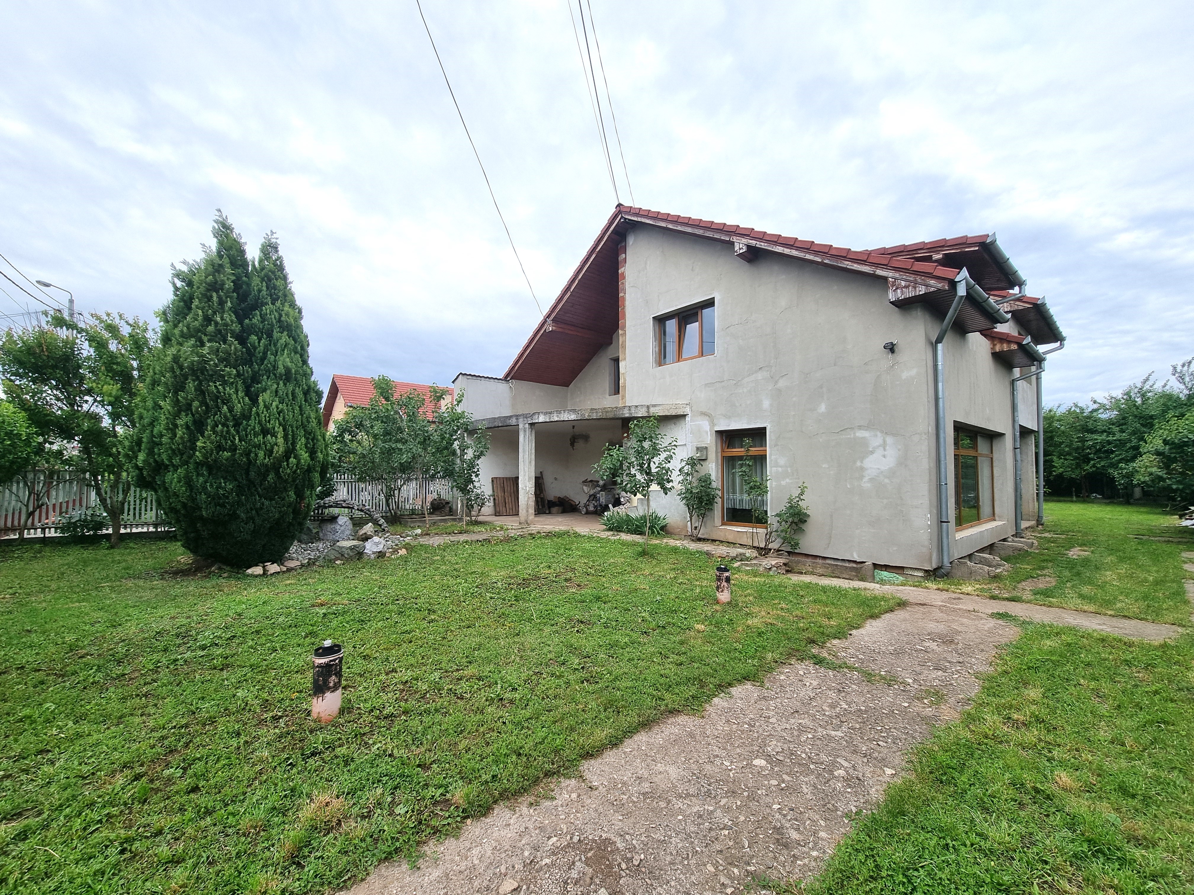 De vanzare casa 6 camere, S+P+M, 900mp teren, Cetate - Alba Iulia