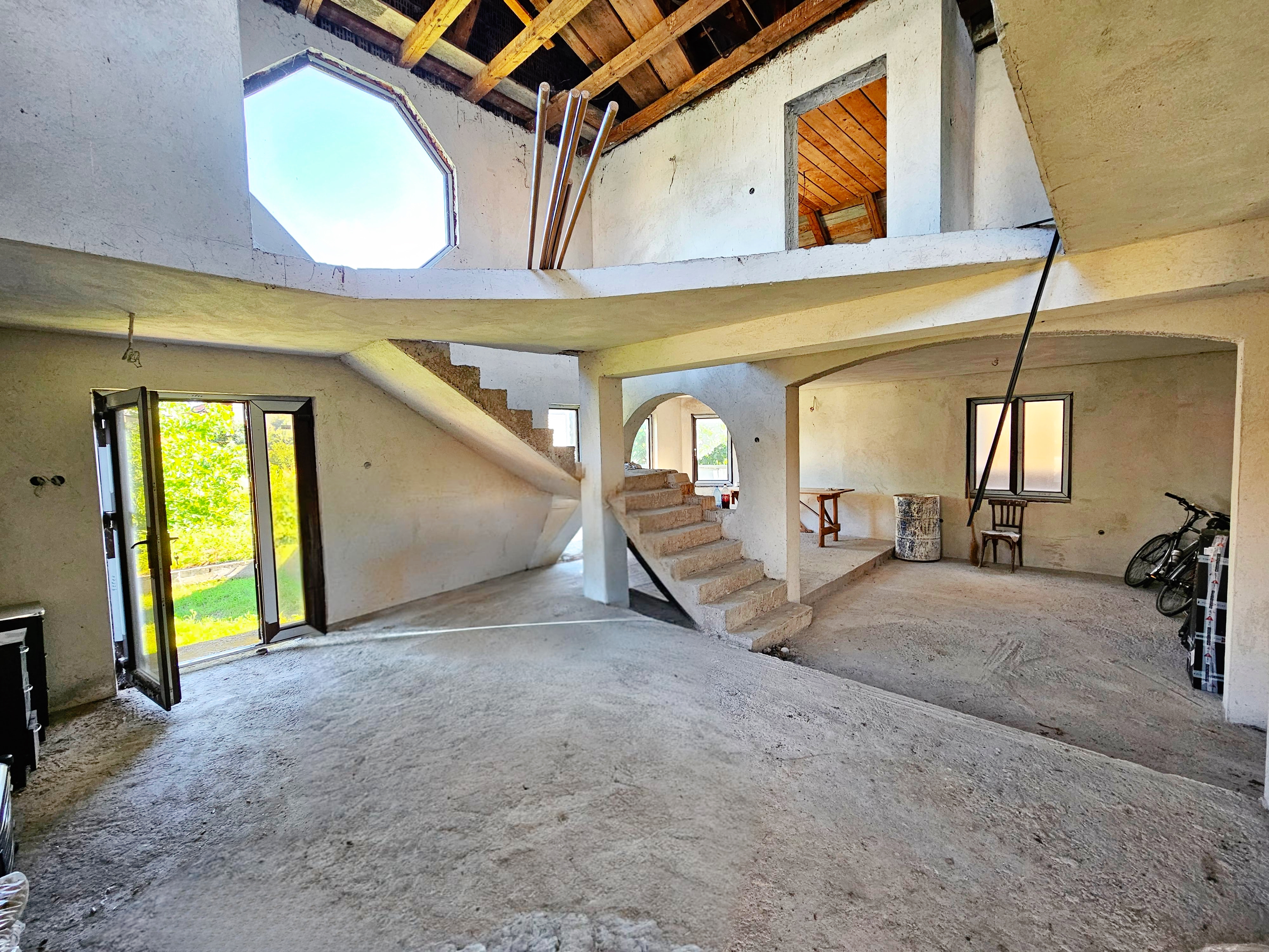 Casa la gri, S+P+M, 4 camere, 500 mp teren, Cetate, toate utilitatile - foto 3