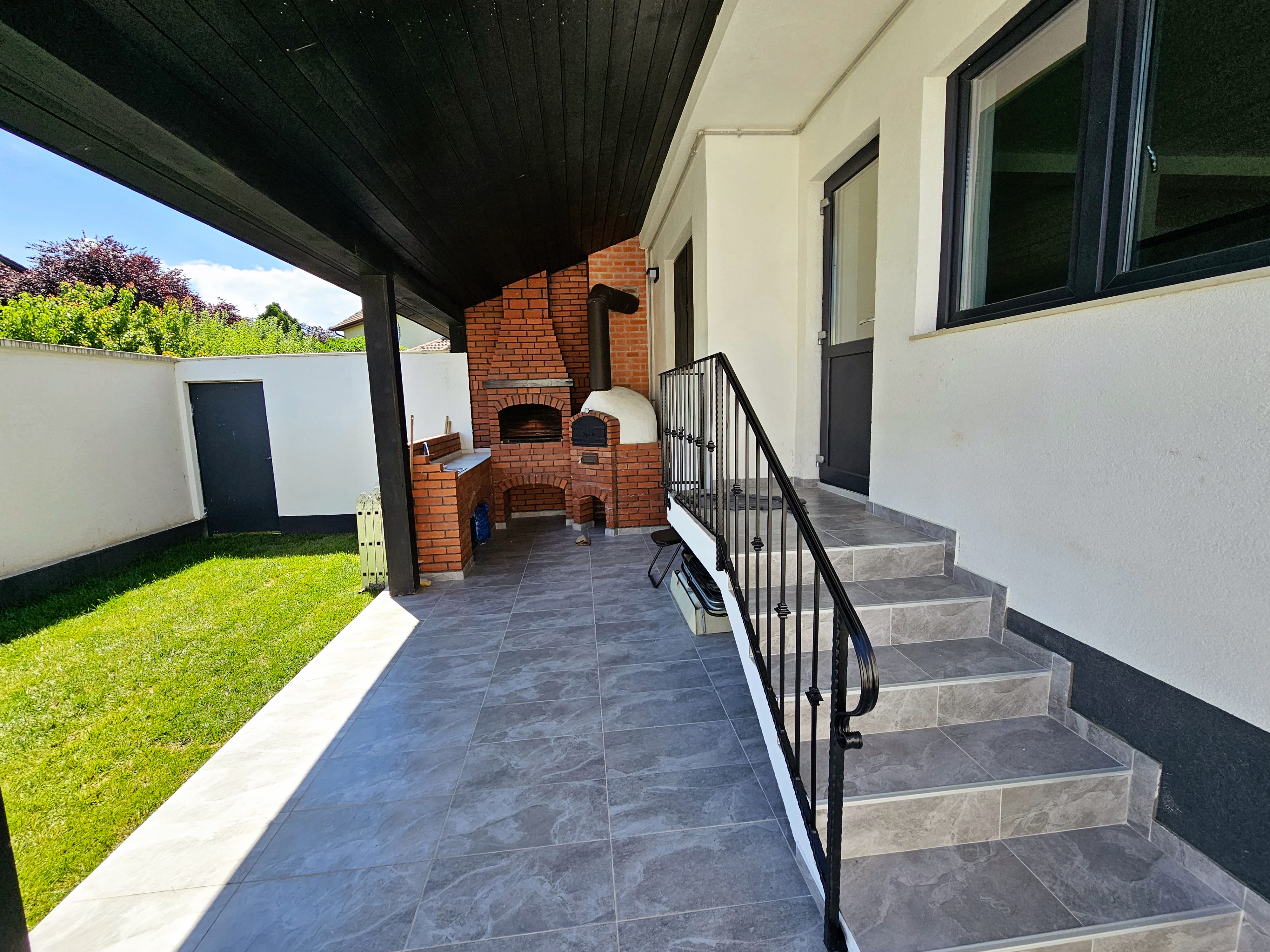 Duplex de lux, 4 camere, 225 mp teren, Cetate - foto 2