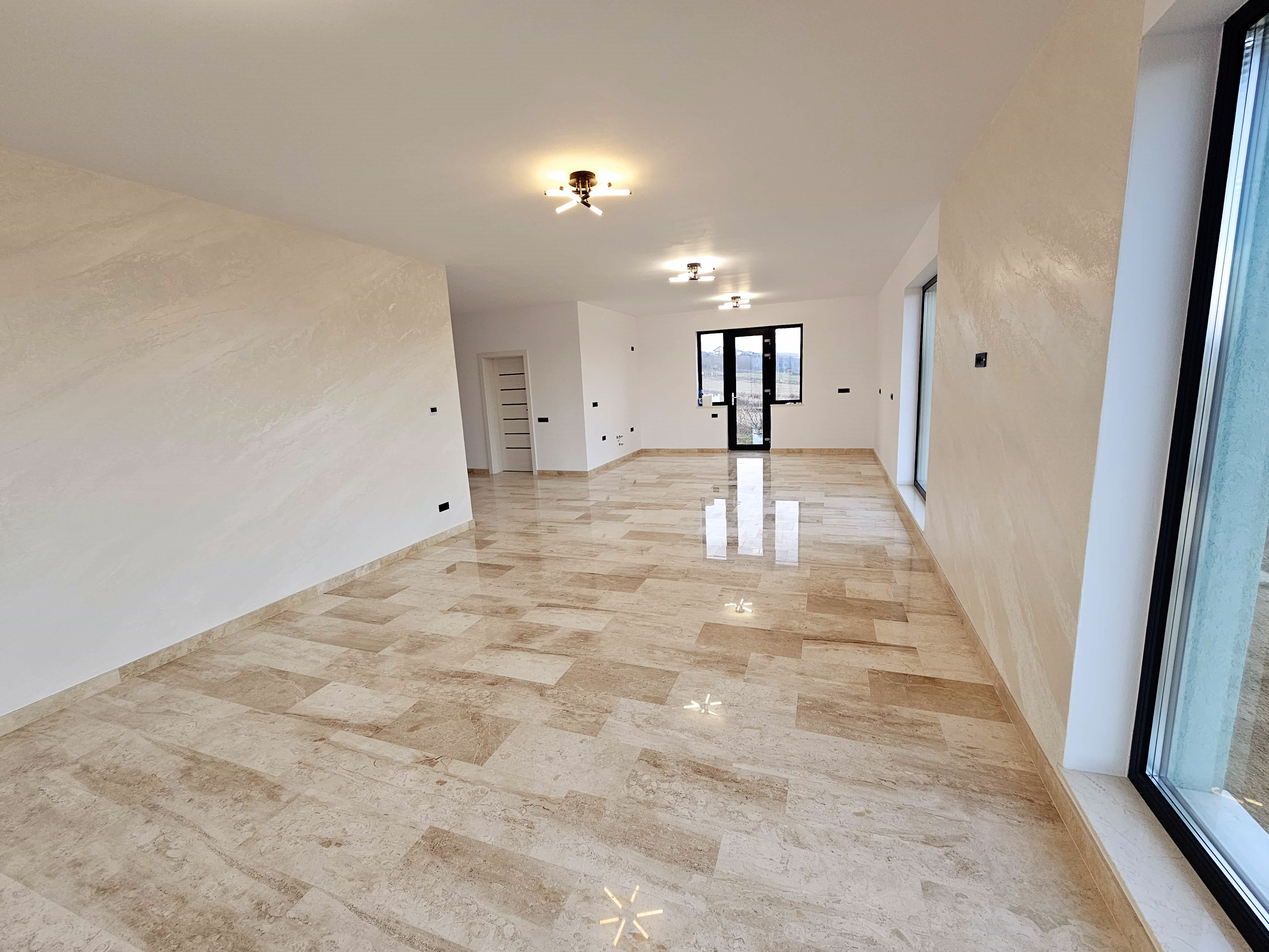 Casa finisata la cheie, 4 camere, 500 mp teren, Micesti - foto 3