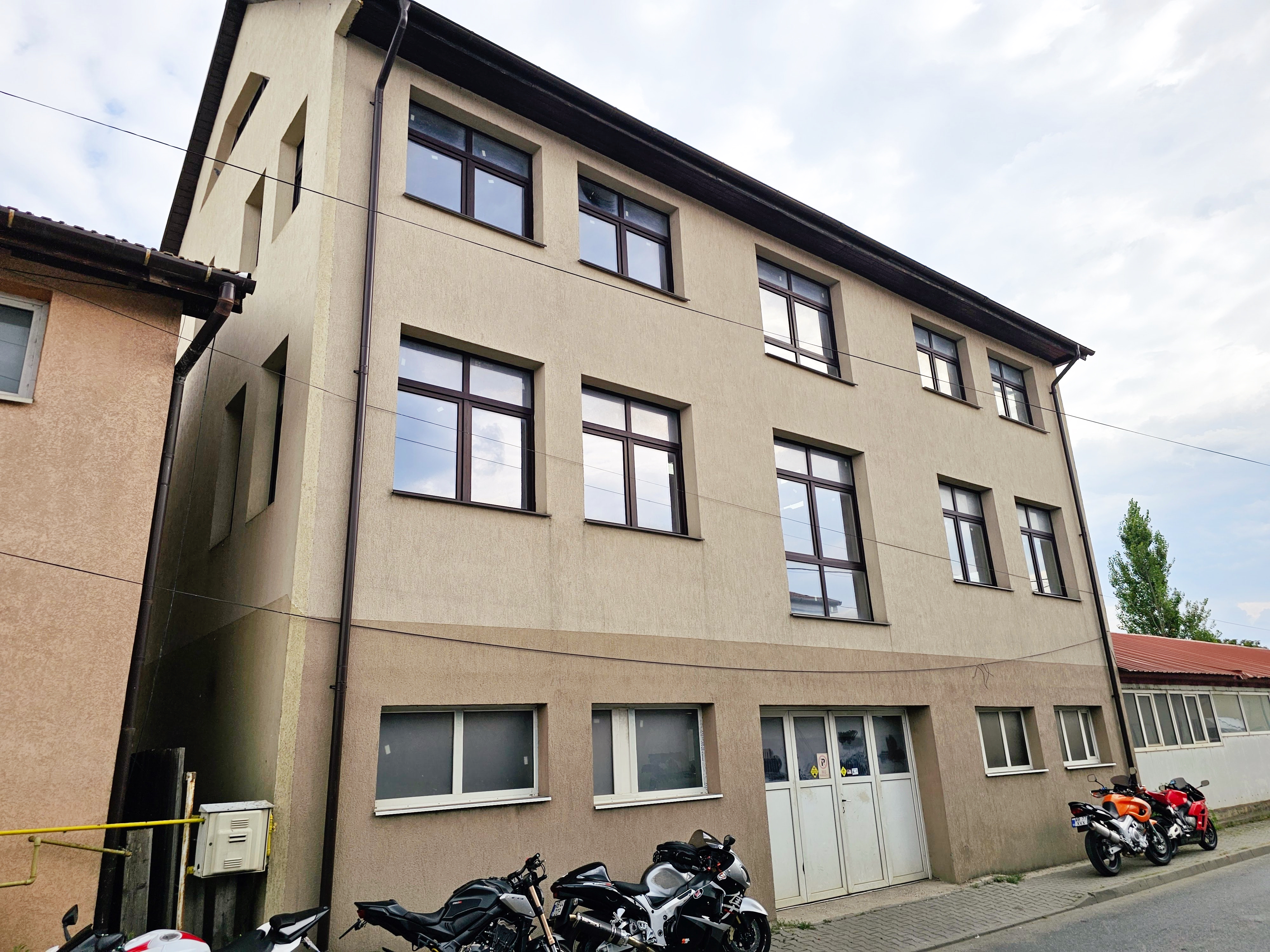 Spatiu pentru depozitare/productie/servicii, 3 niveluri, 366 mp utili - foto 2