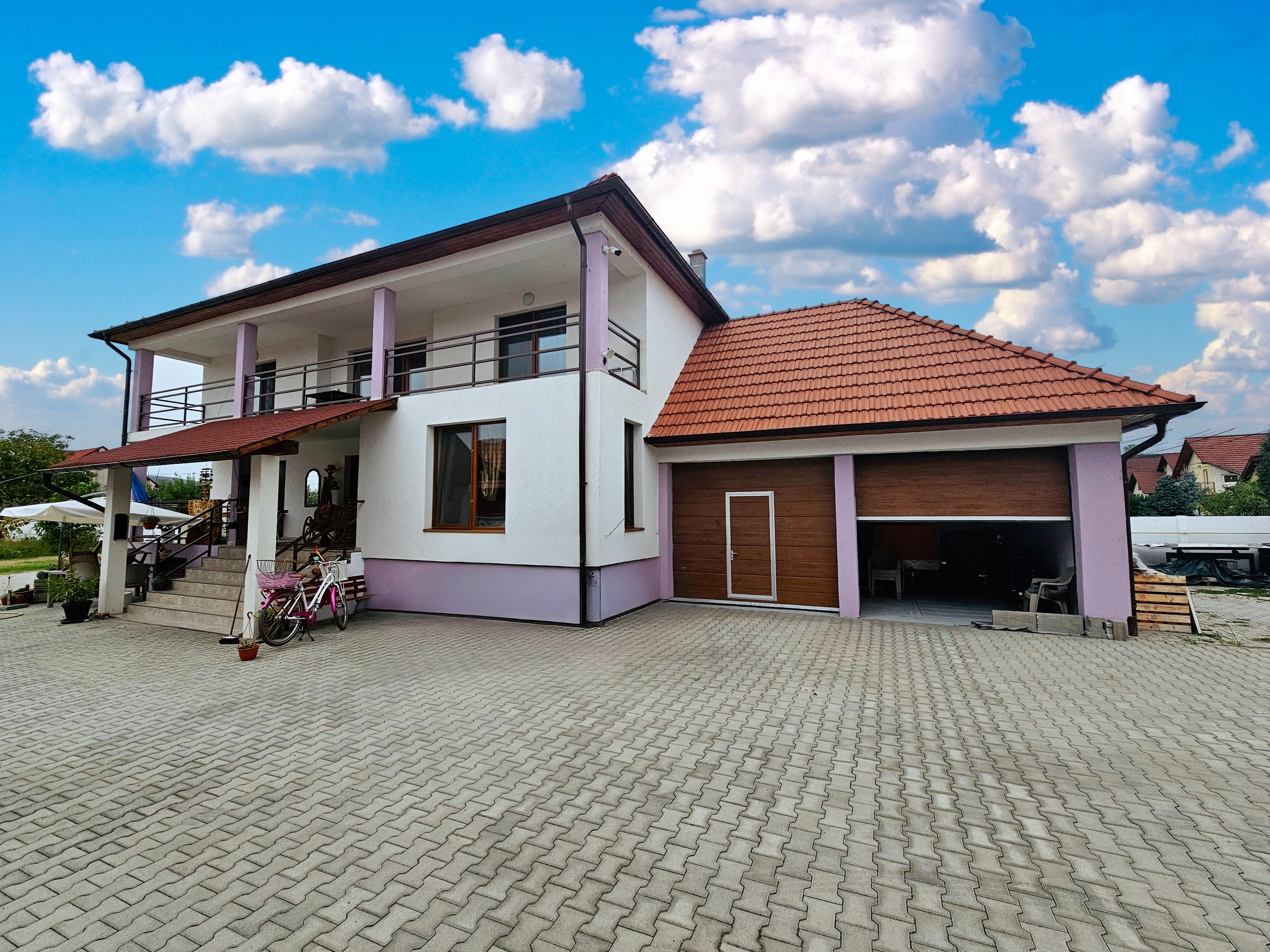 Casa D+P+1E, 6 camere, 1024 mp teren, Barabant - Alba Iulia