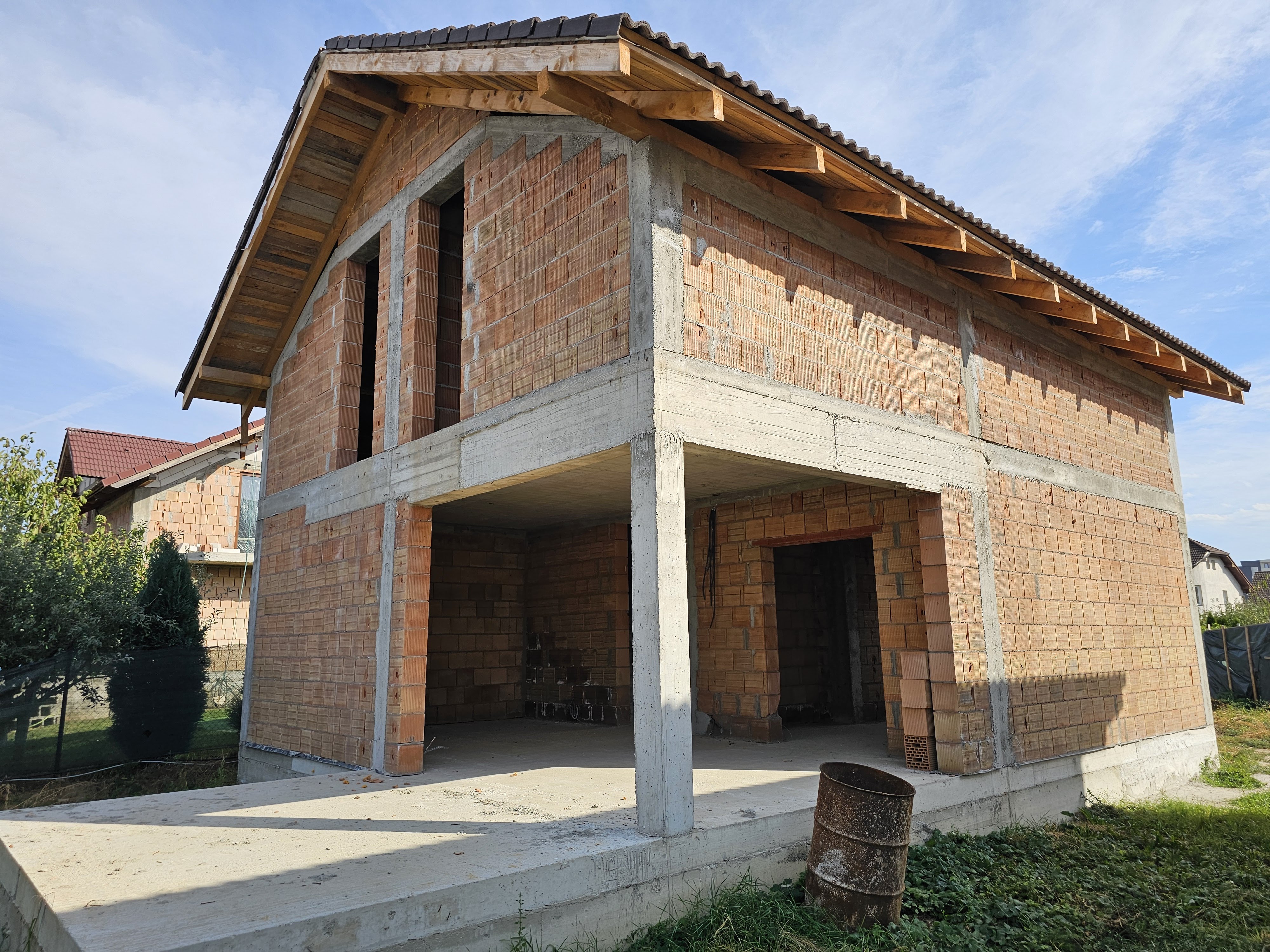 Casa la rosu, 4 camere, 2 bai, 345 mp teren, zona Ampoi 3 - foto 3