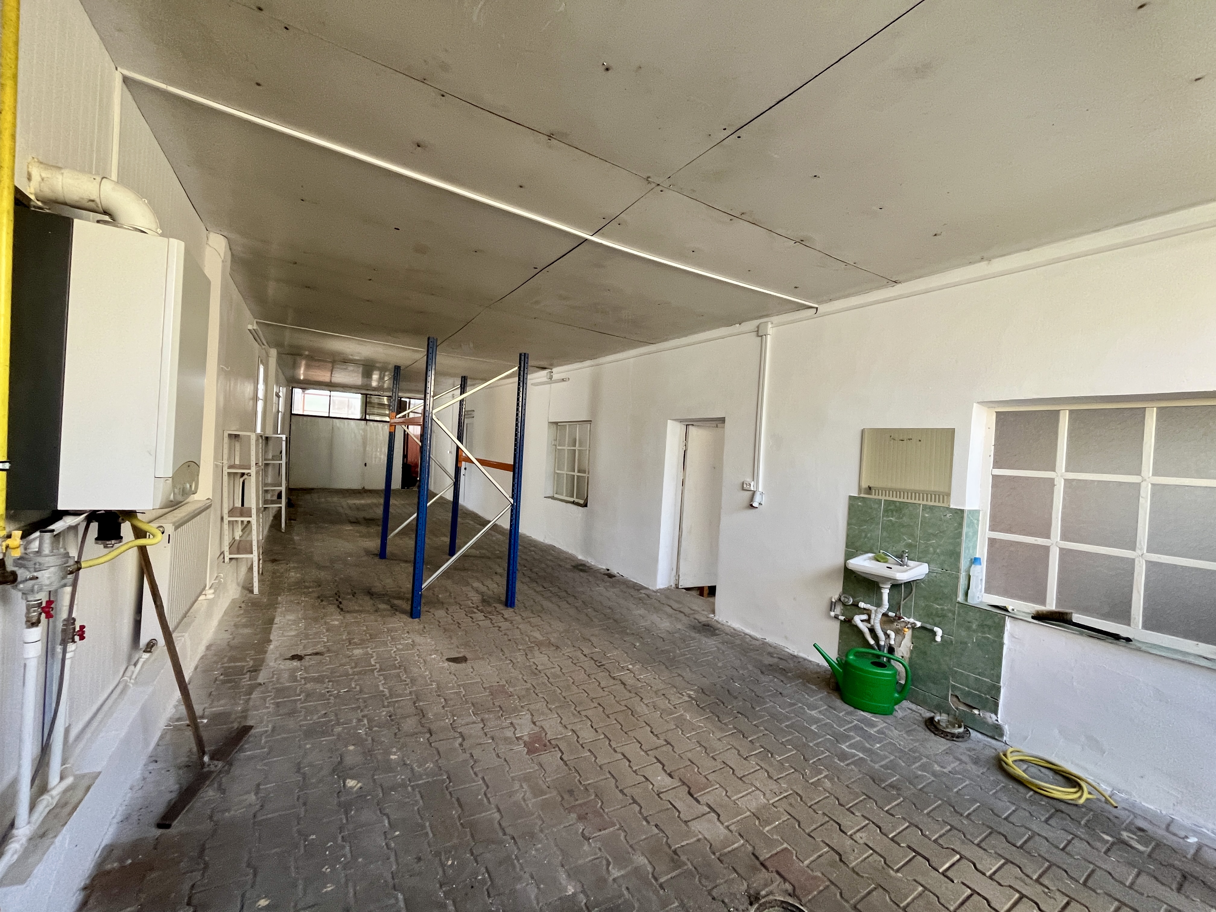 Hală de închiriat, Cetate - Alba Iulia