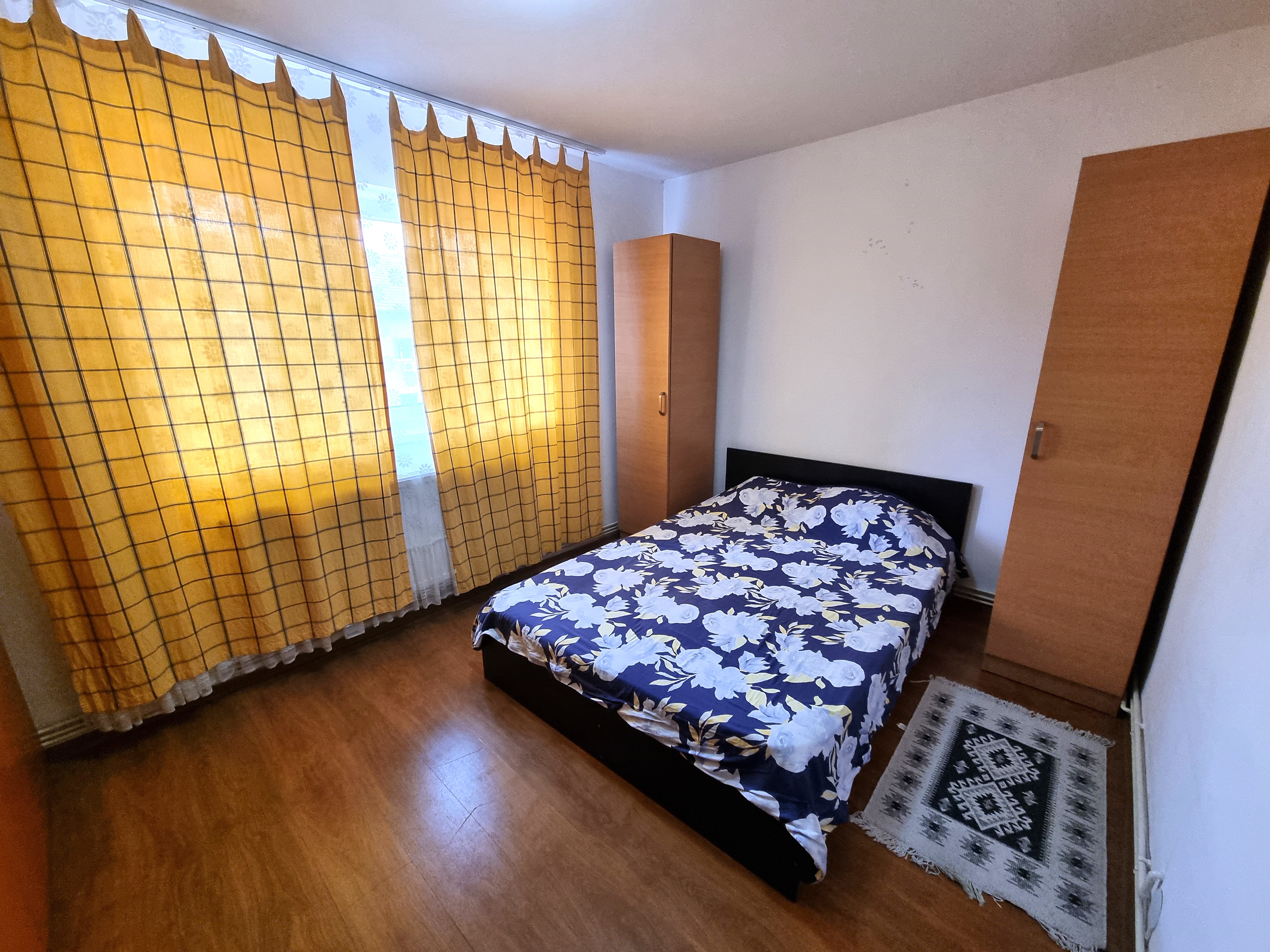 De vanzare apartament 2 camere, Ampoi 1 - foto 3